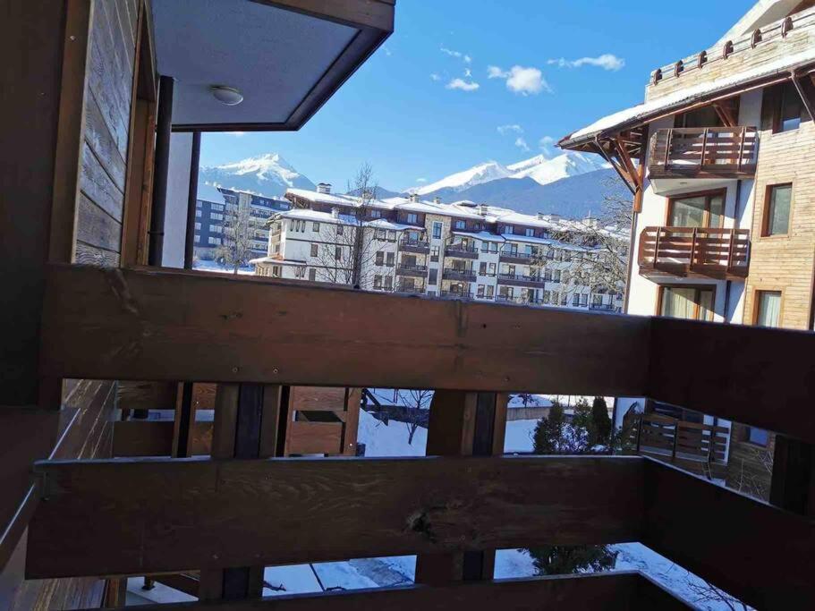 Lovely private apartment in Belelvedre