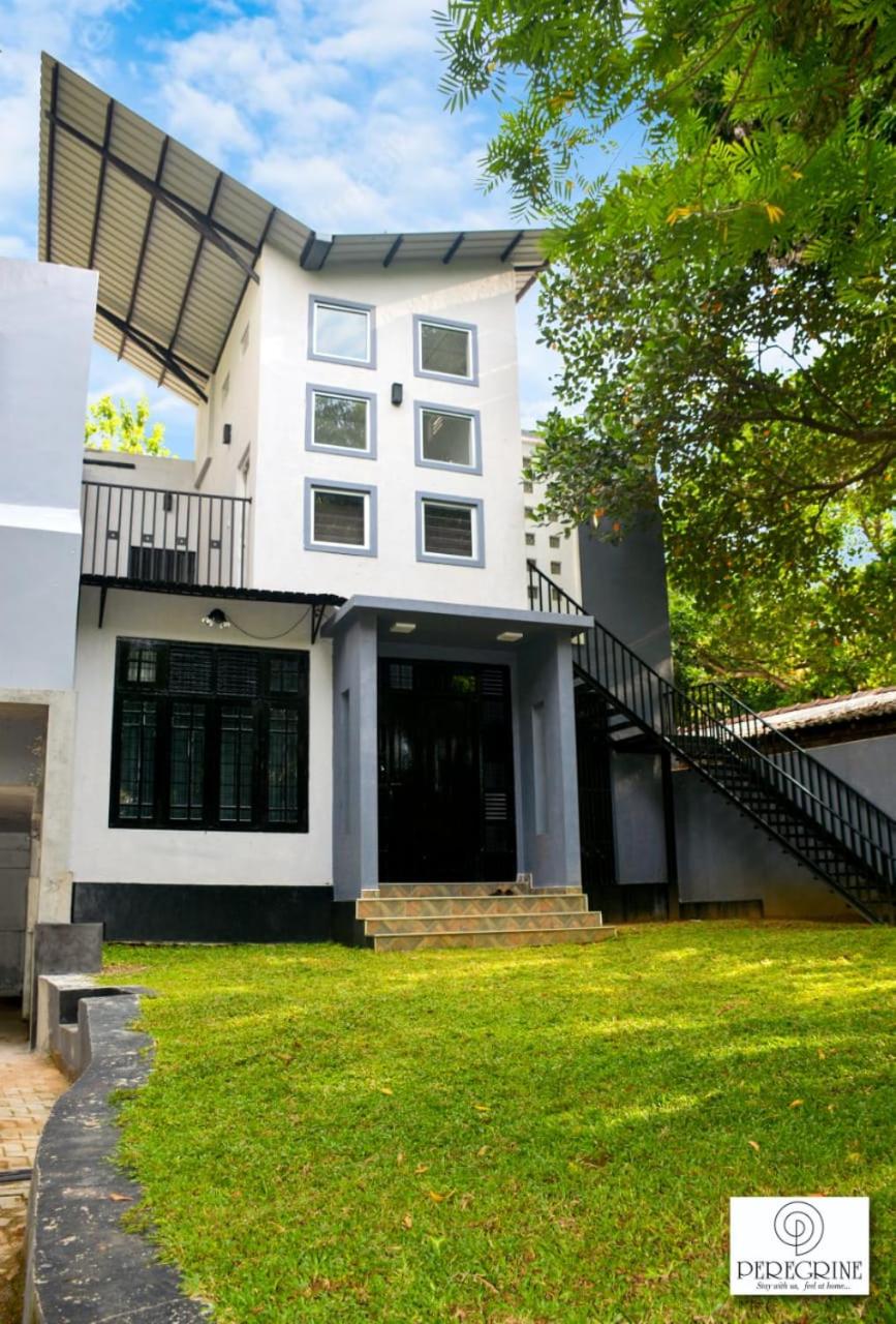 PEREGRINE Villa