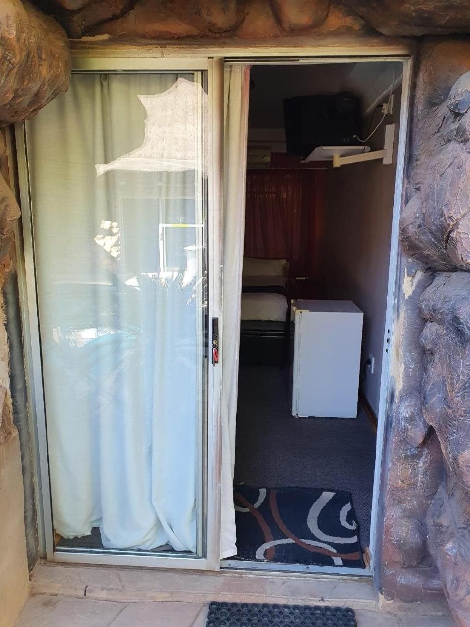 Elephant Rock Inn