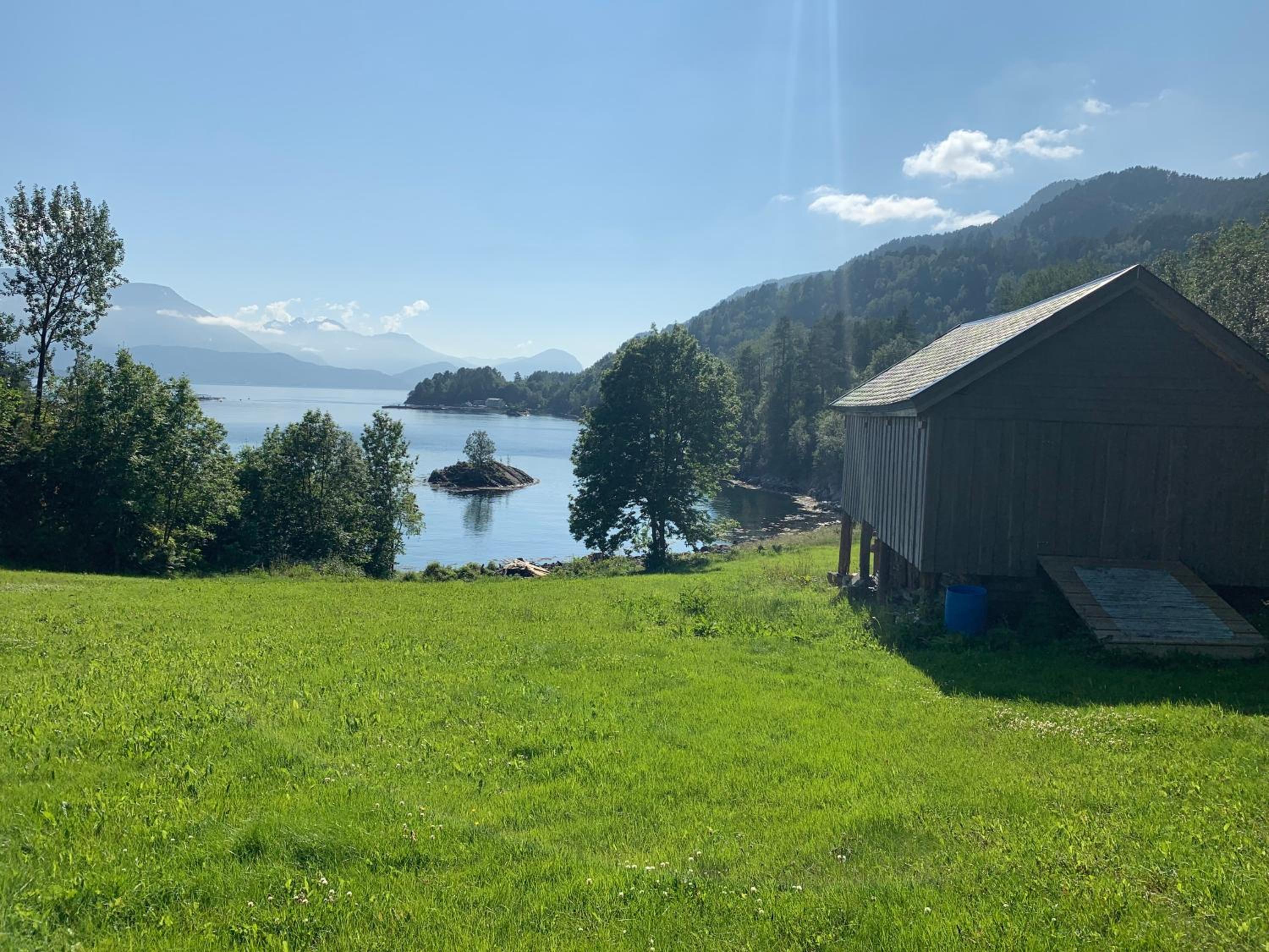 Secluded Holiday Home, With private beach view 4