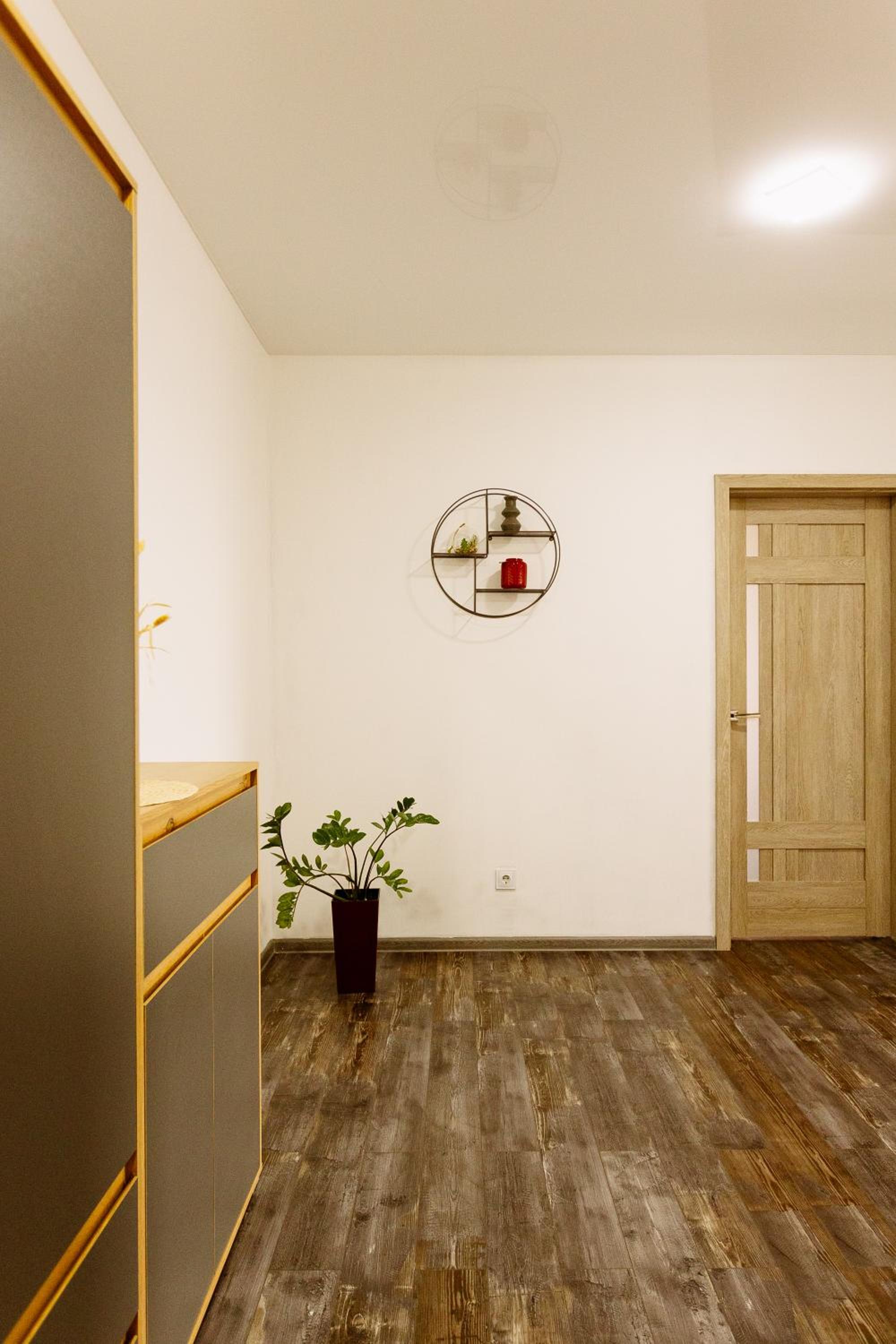 Photo 33