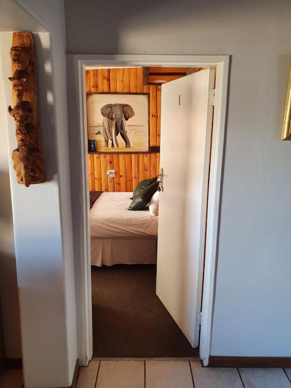 Elephant Rock Inn