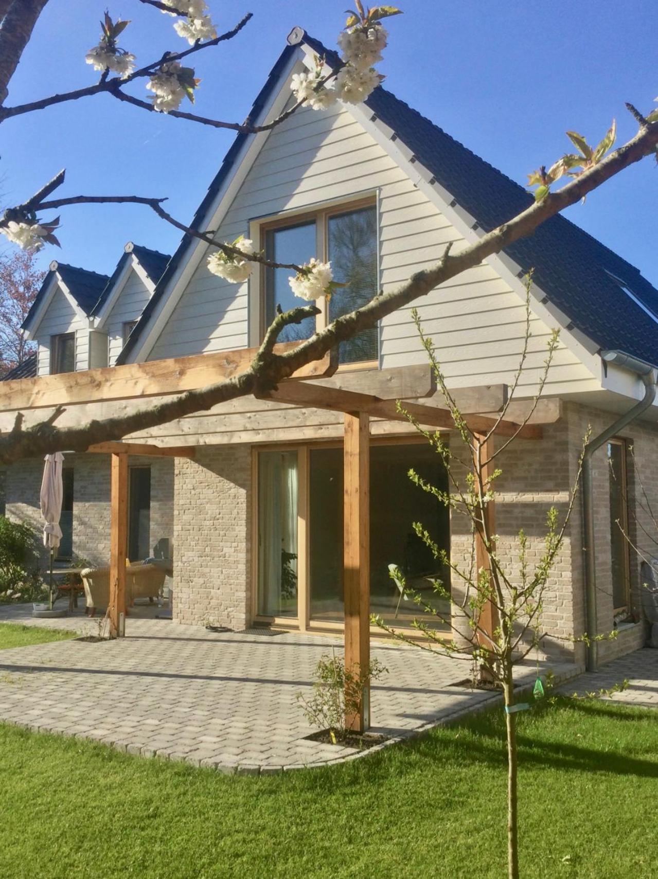 Moorblick! Große Dachwohnung mit Kamin und Sauna