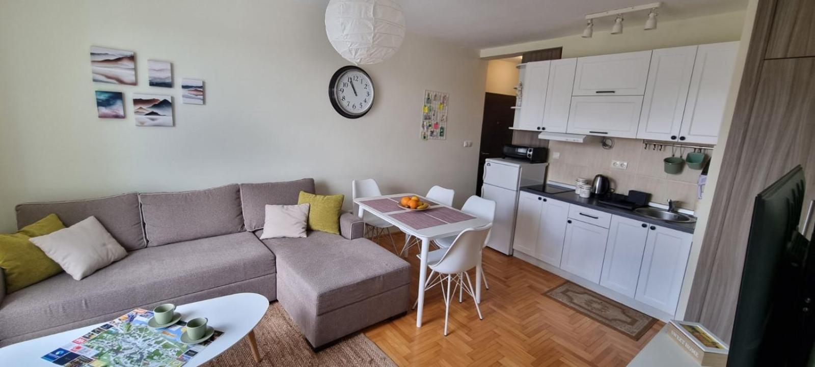 Apartman Kraljevi cardaci 5b-32 view 2