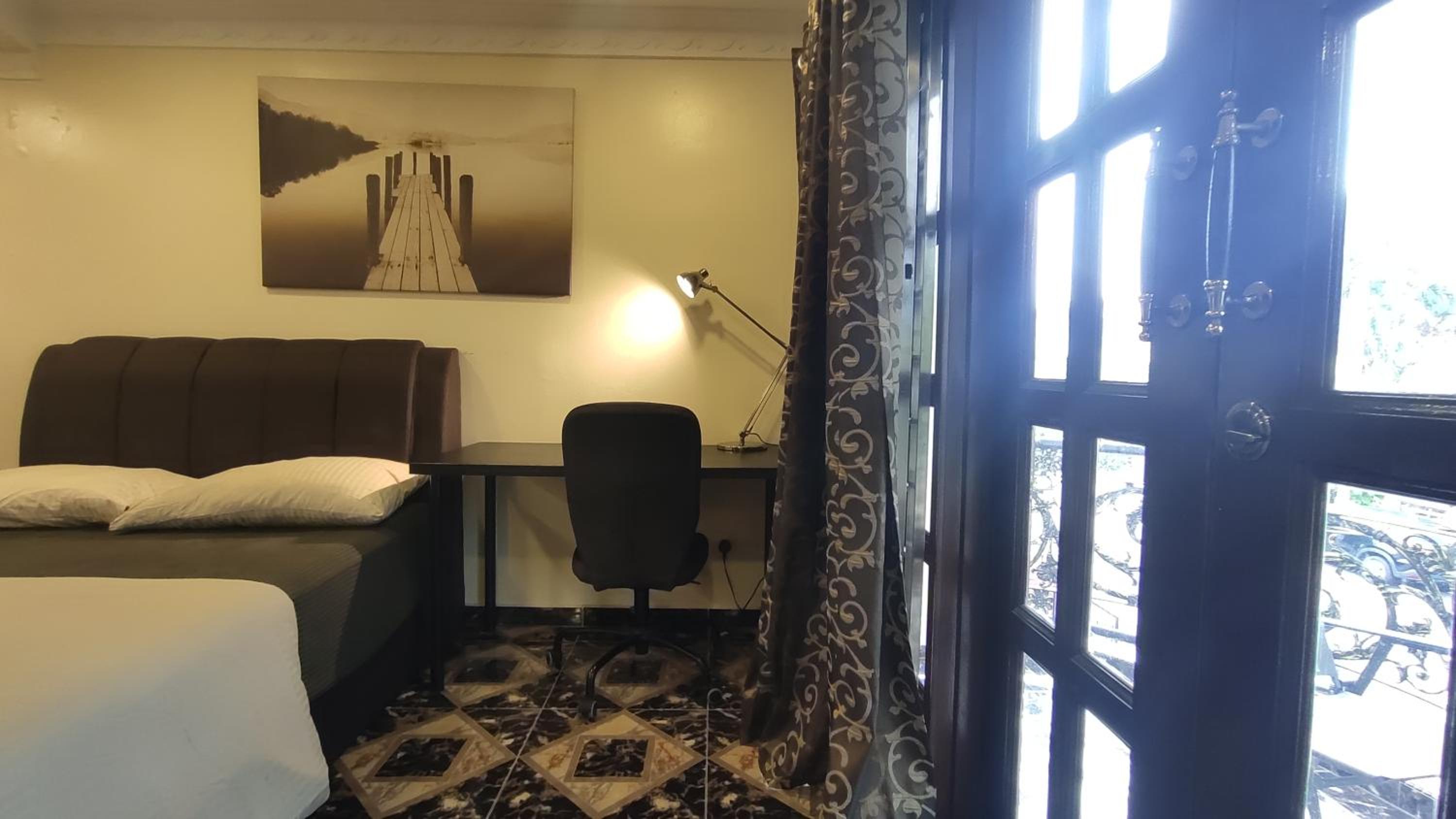 Photo 91