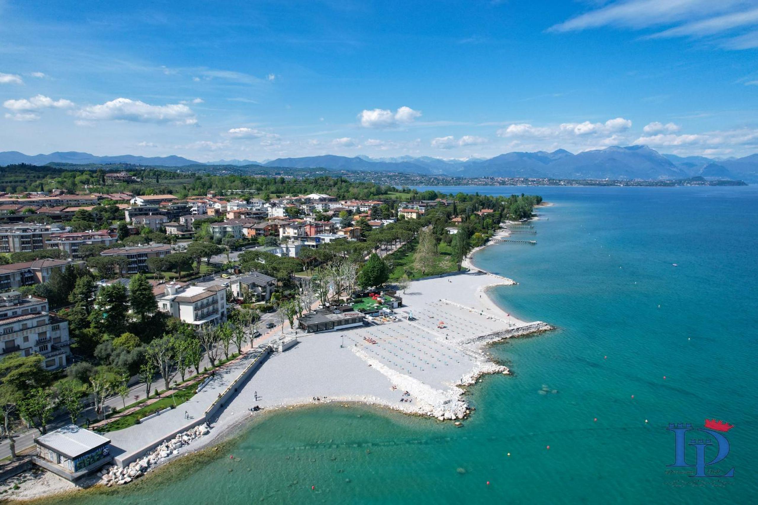 Splendido Apartment DesenzanoLoft Official Partner Homes & Villas by Marriott Bonvoy