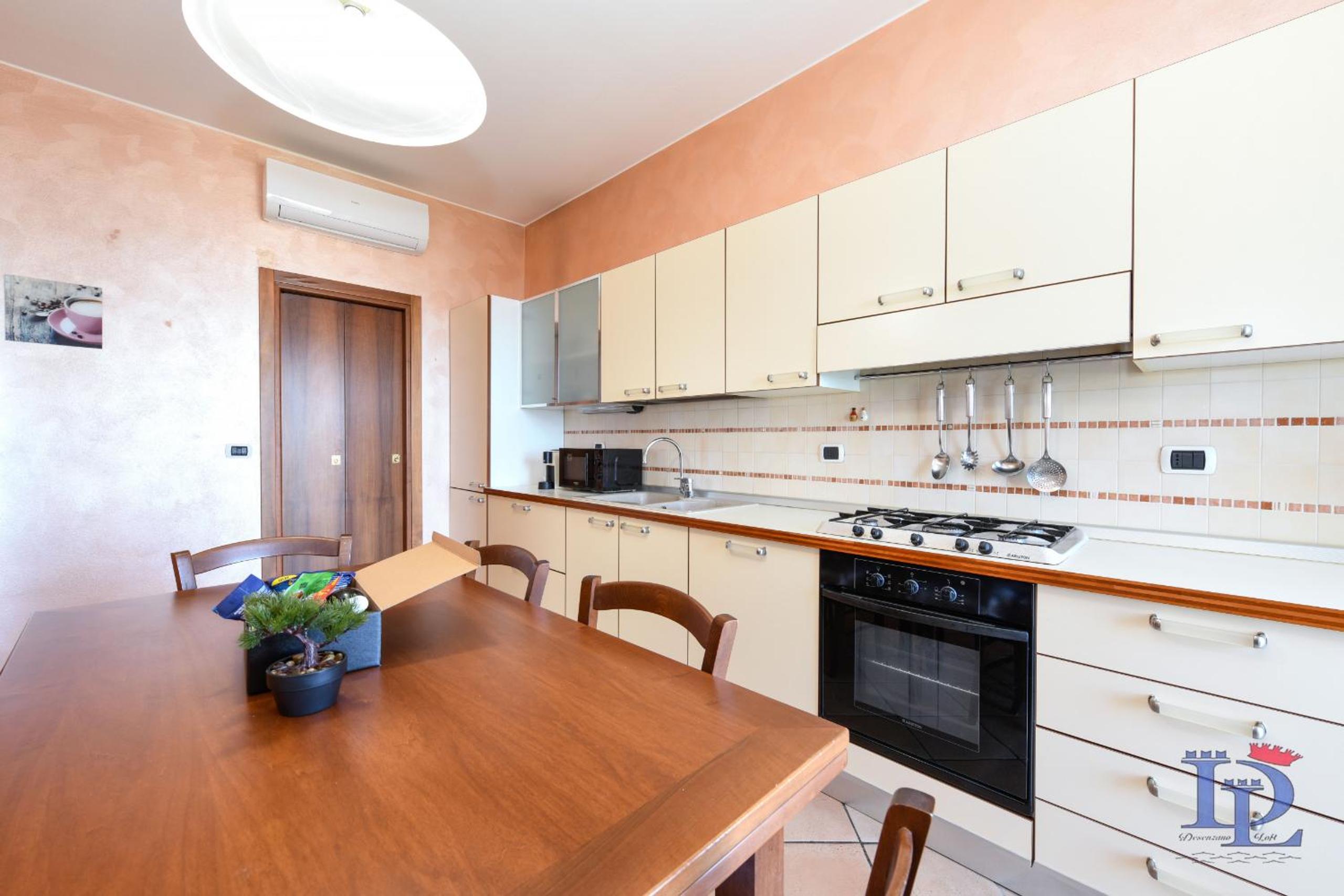 Splendido Apartment DesenzanoLoft Official Partner Homes & Villas by Marriott Bonvoy