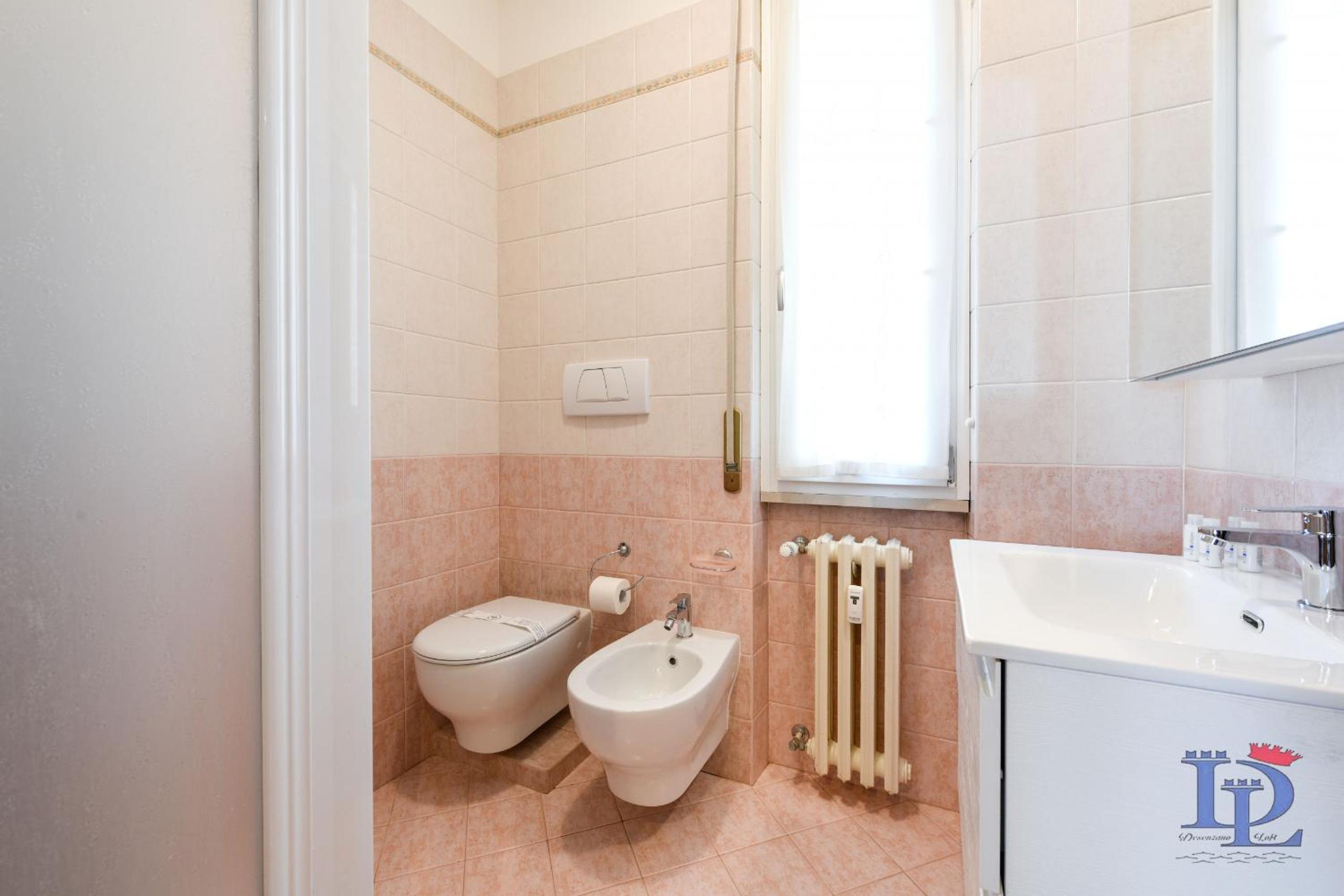 Splendido Apartment DesenzanoLoft Official Partner Homes & Villas by Marriott Bonvoy