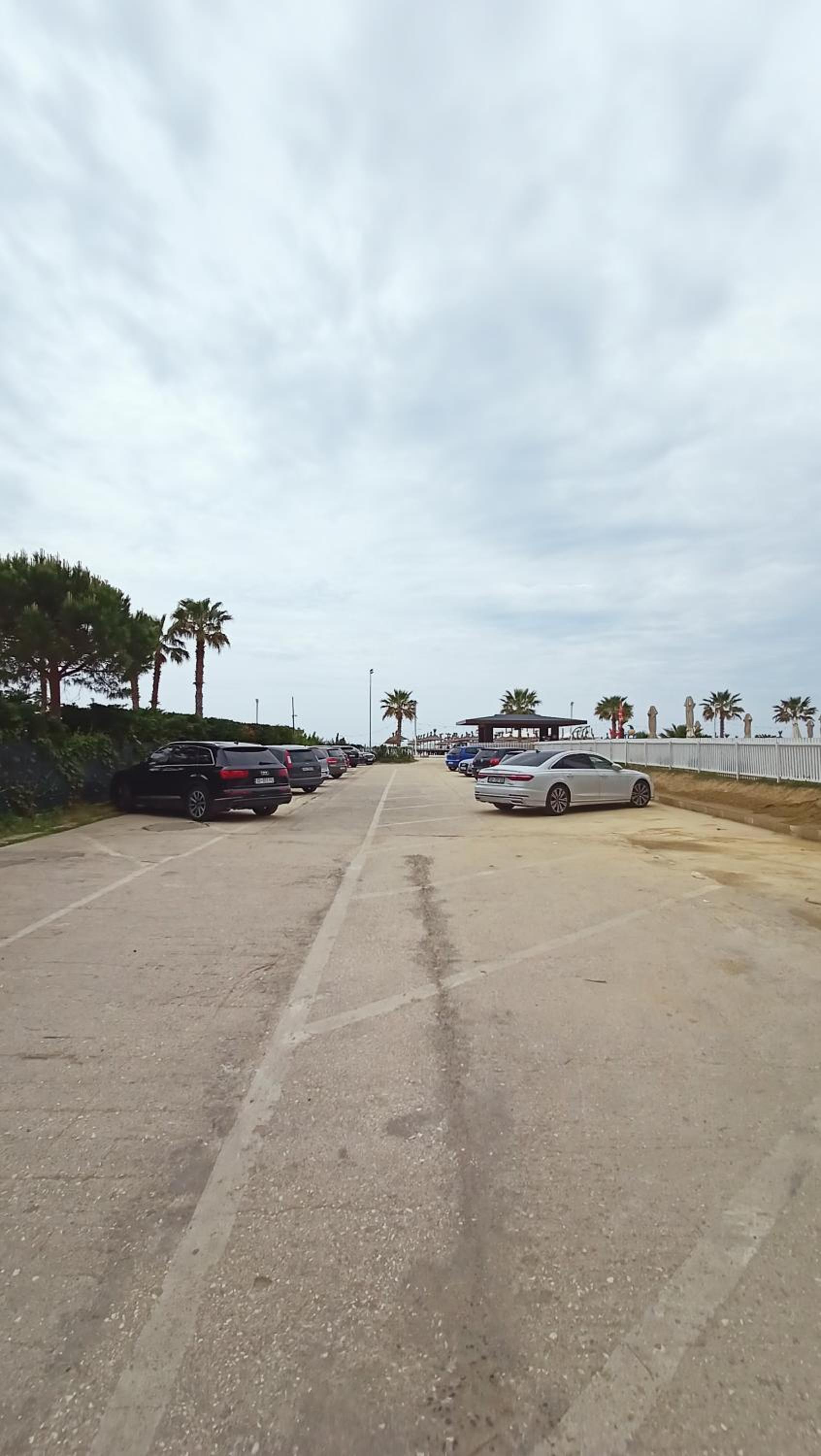 Regatta Seaview Apartment 306