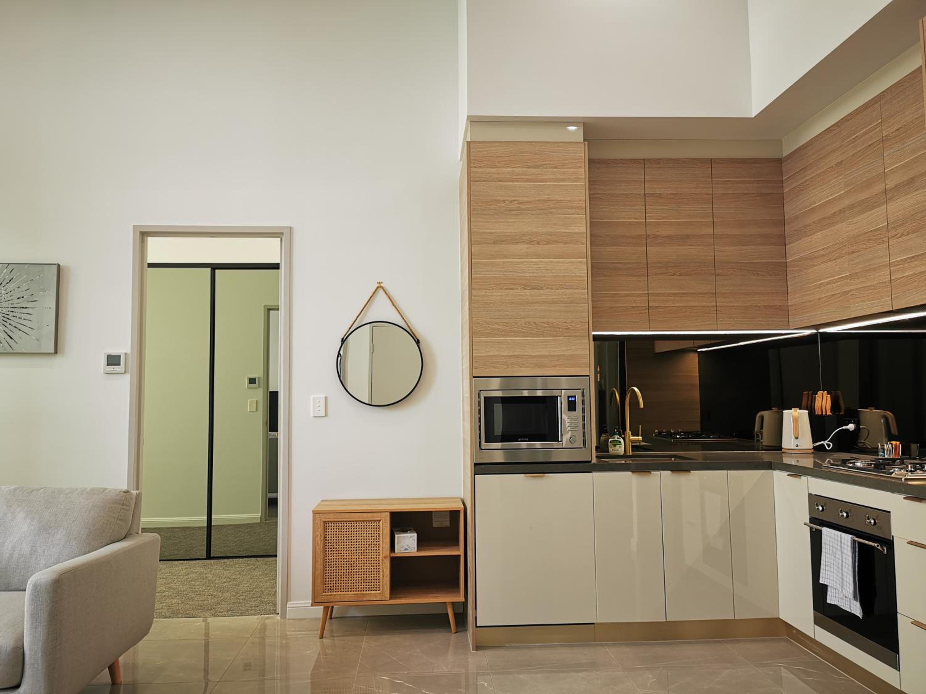 Surfers Paradise New Beachfront Apartments