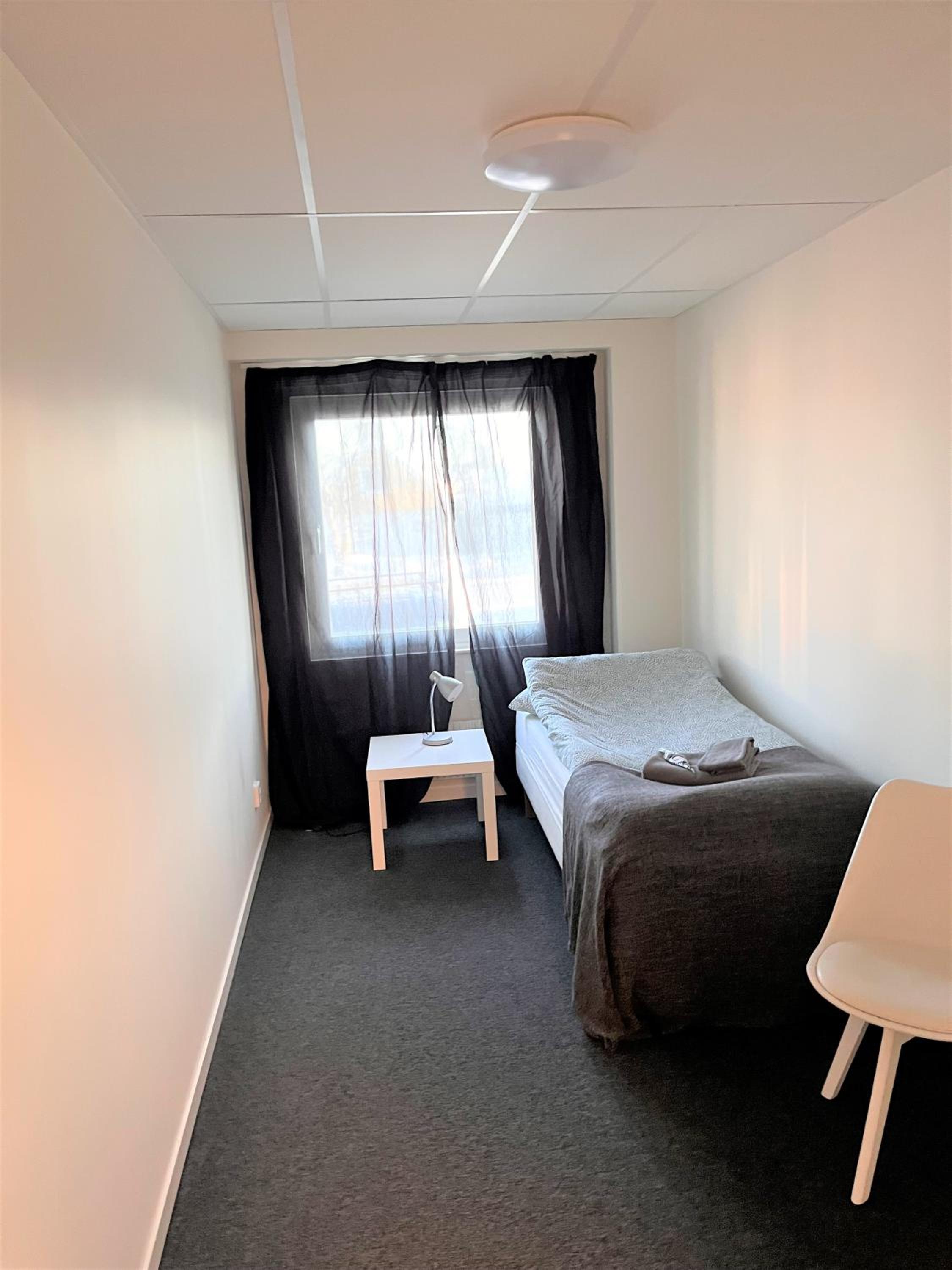 Rentalux Hostel - double & single rooms