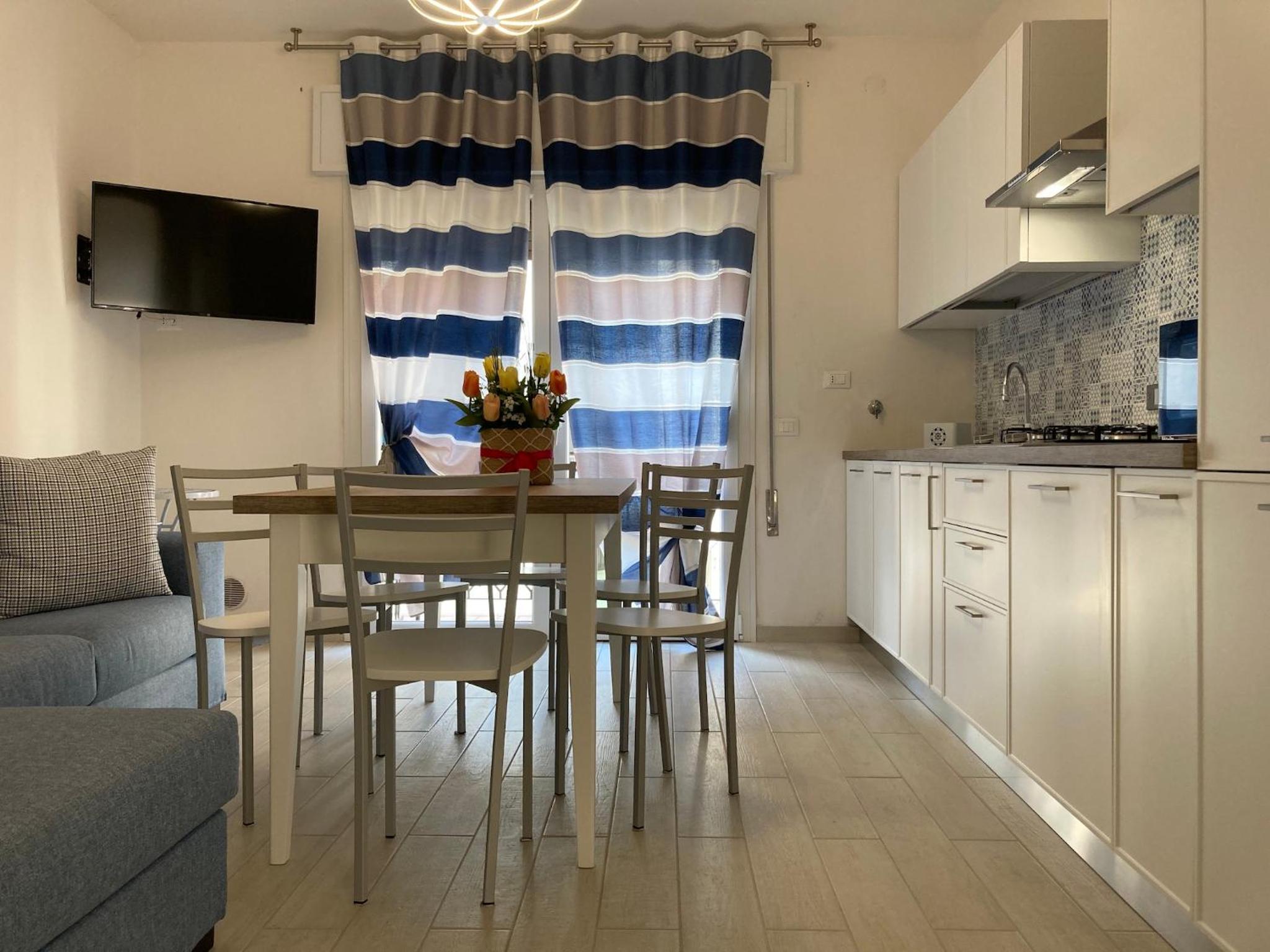 Bright apartment close to the beach view 5