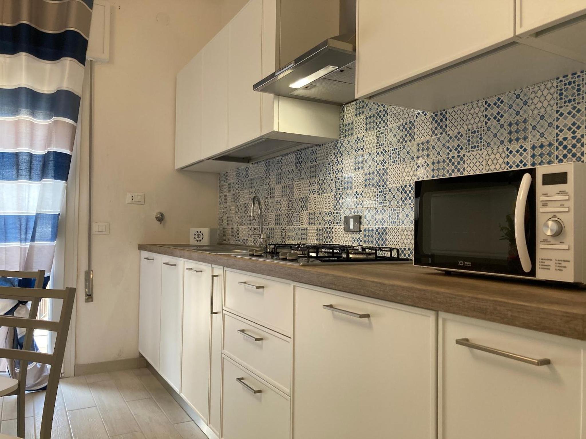 Bright apartment close to the beach view 4