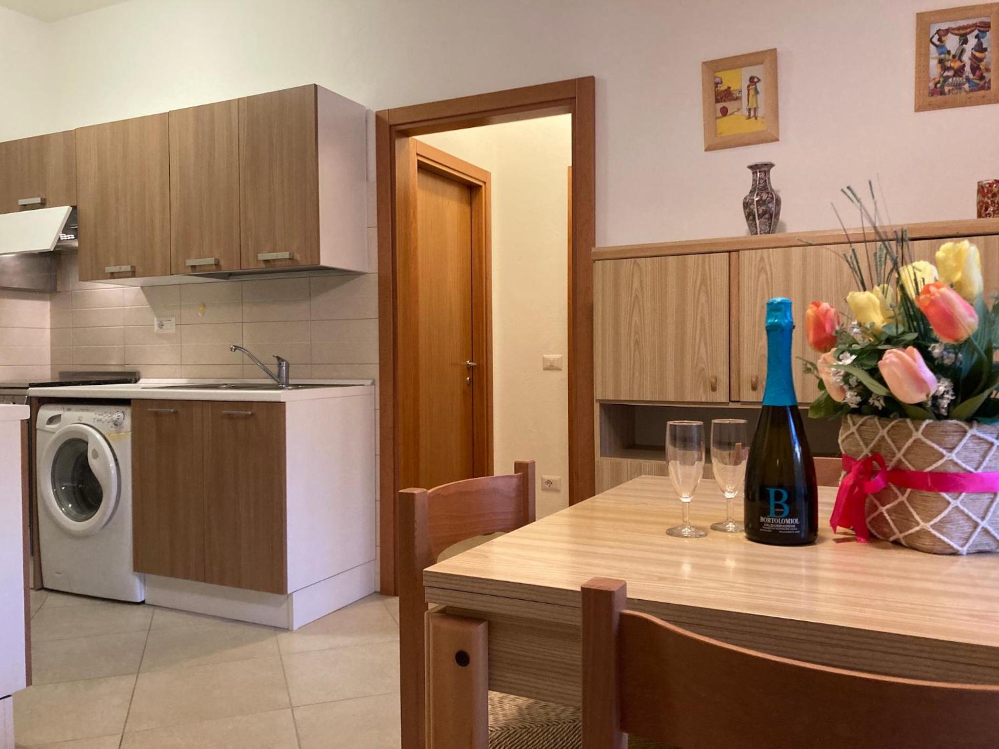 Spacious apartment for six-Beahost view 3