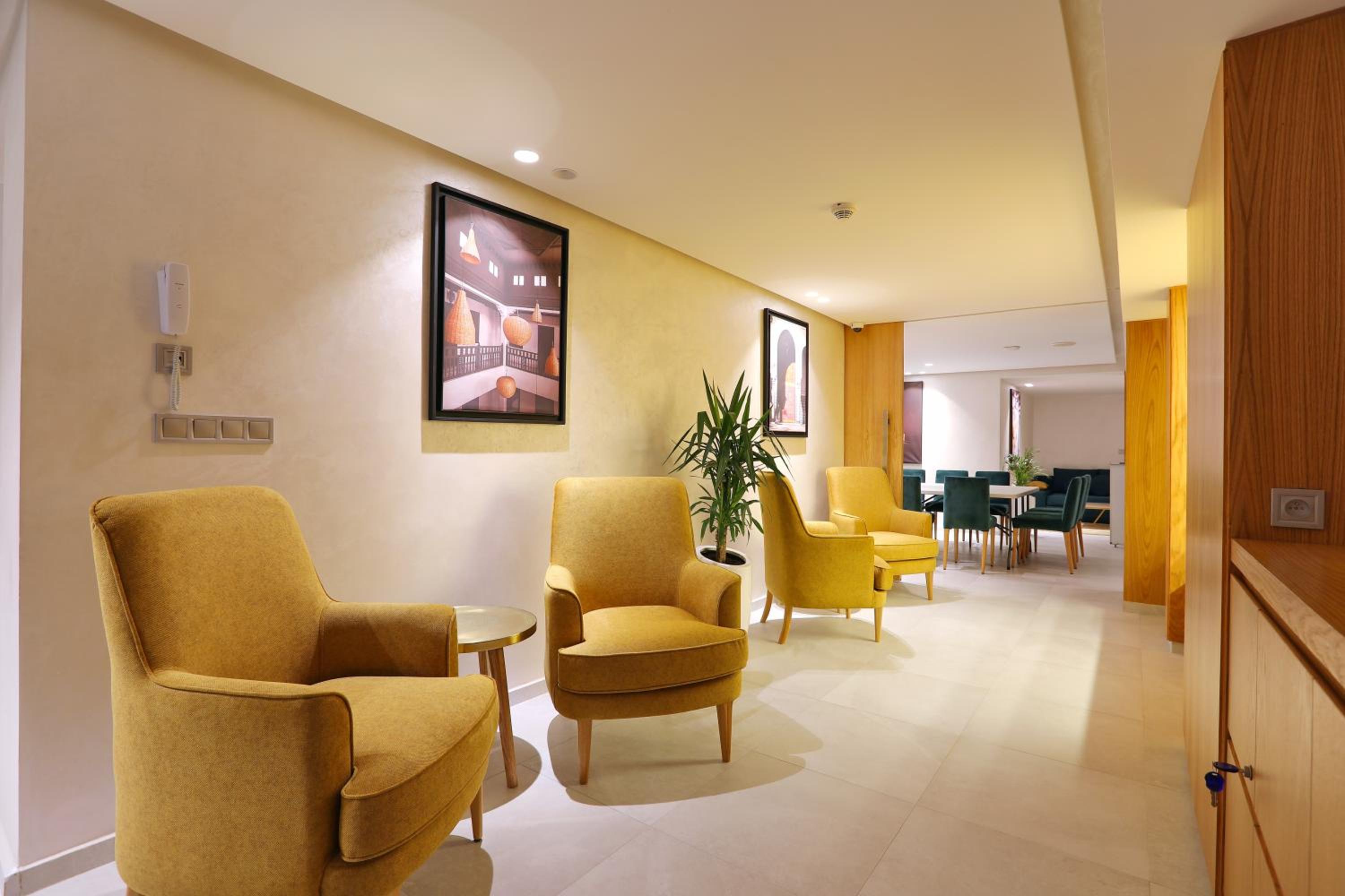 lounge