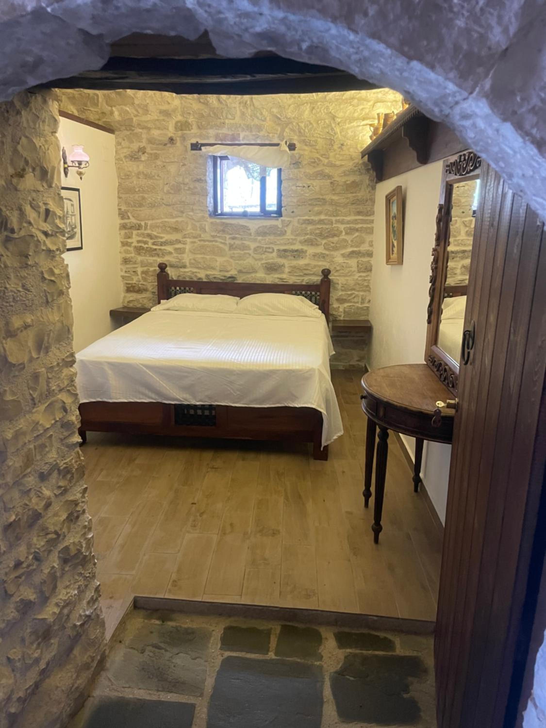 Konaku Guest house