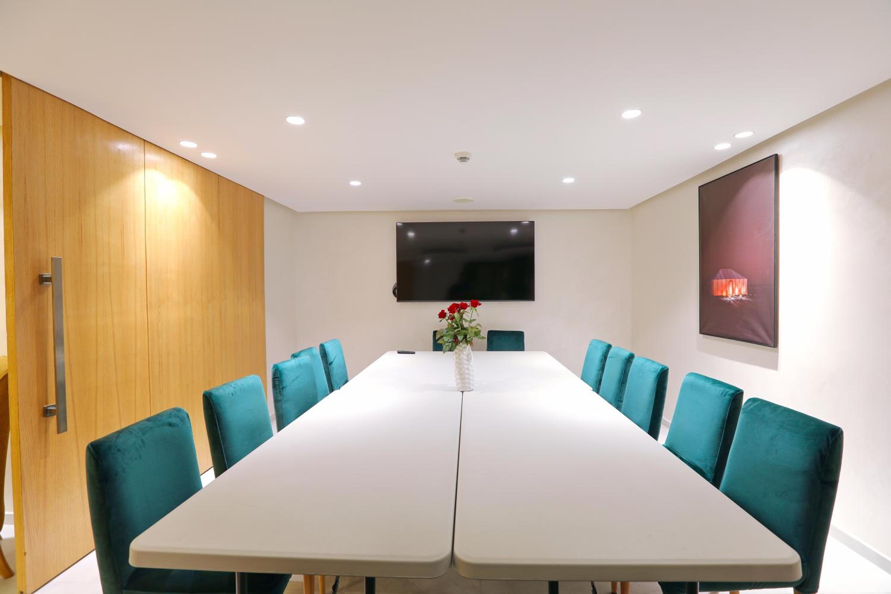 meeting & event spaces