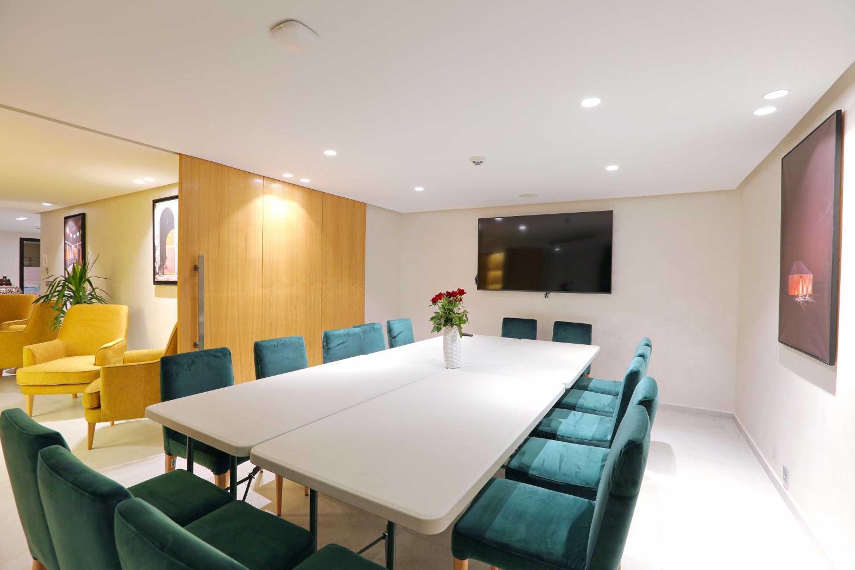 meeting & event spaces