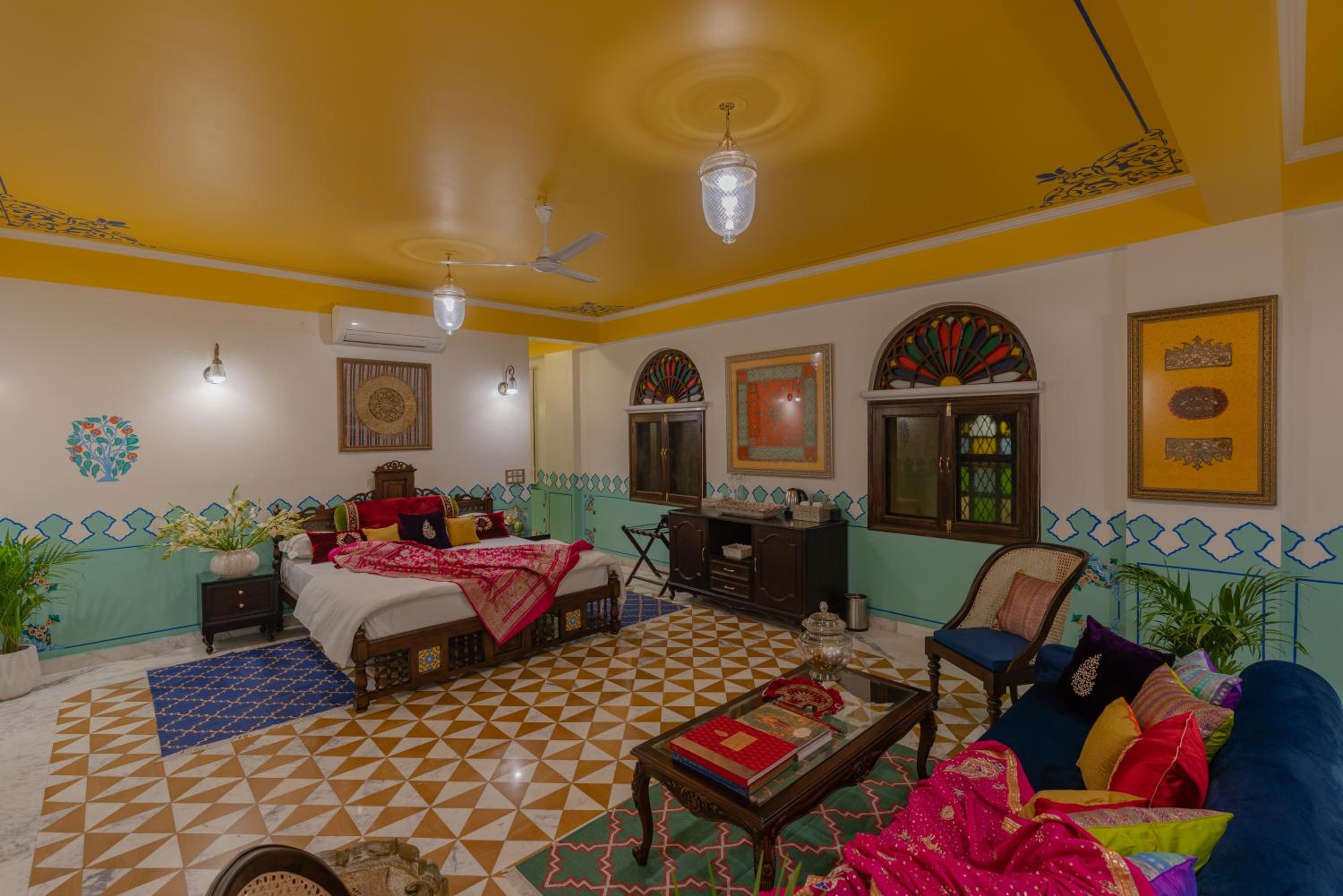 hotel room