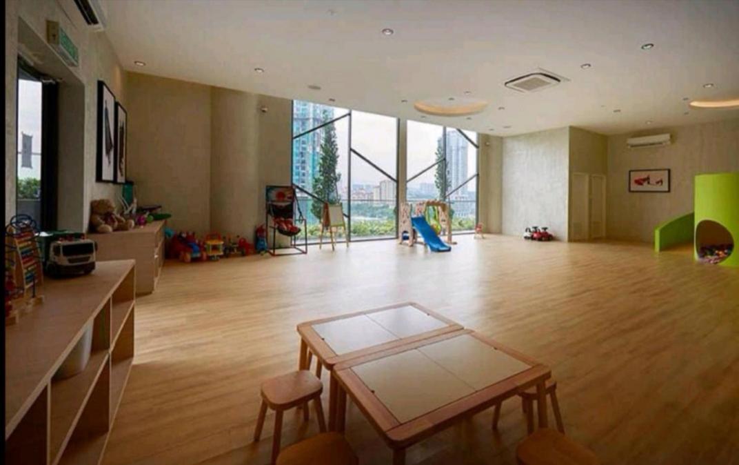 Midvalley Luxury Maxine Suite