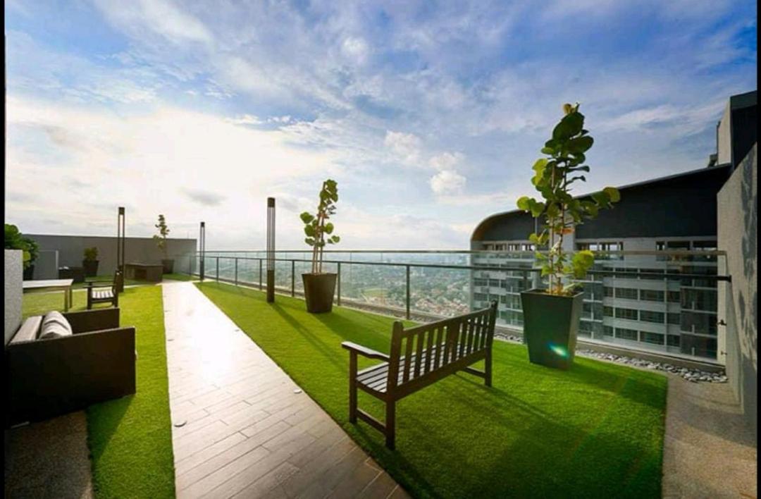 Midvalley Luxury Maxine Suite