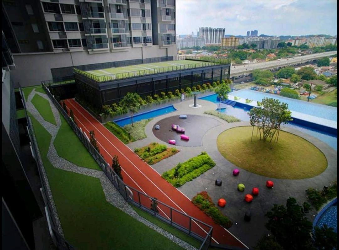 Midvalley Luxury Maxine Suite