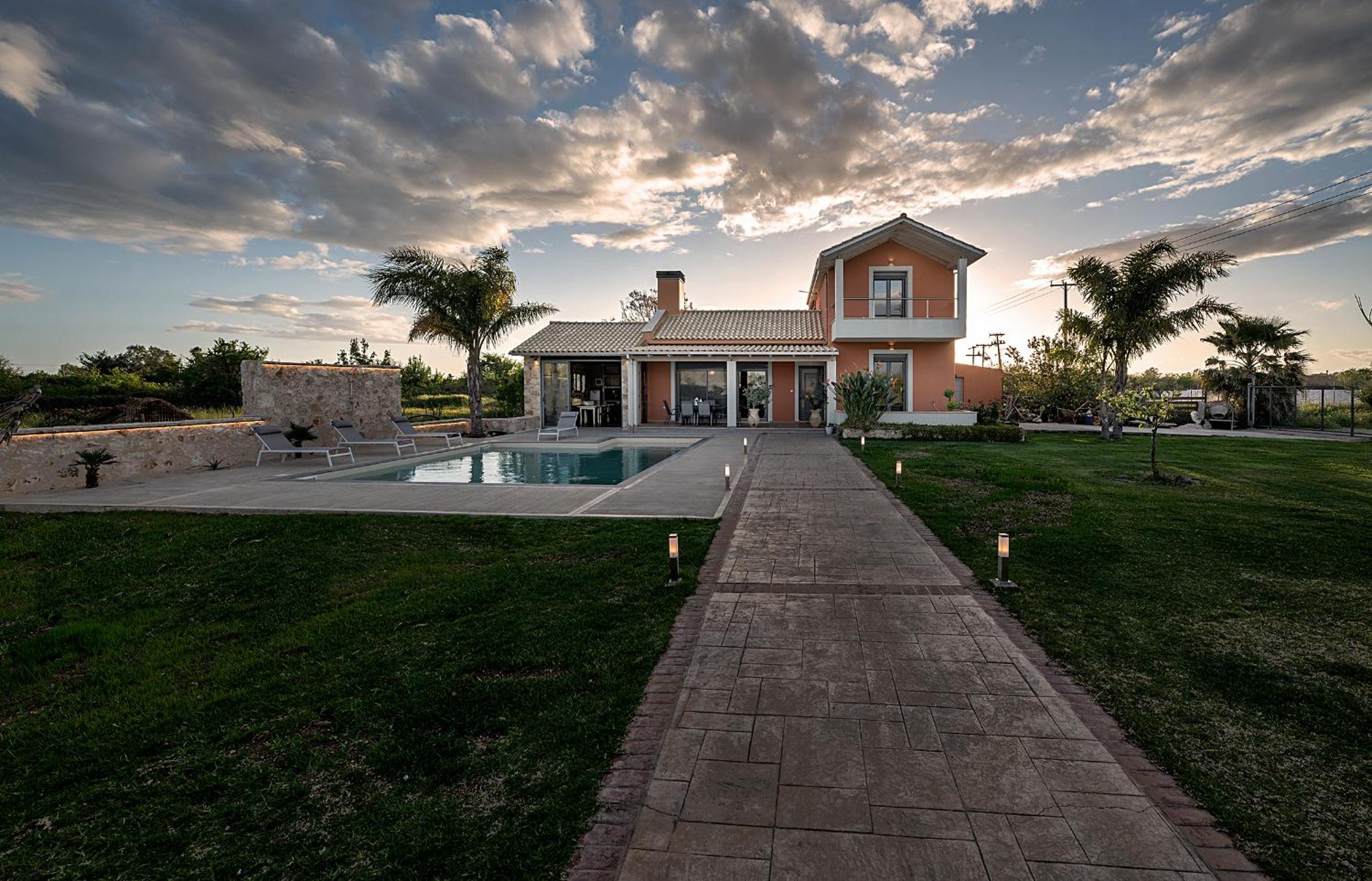 Villa Manolia