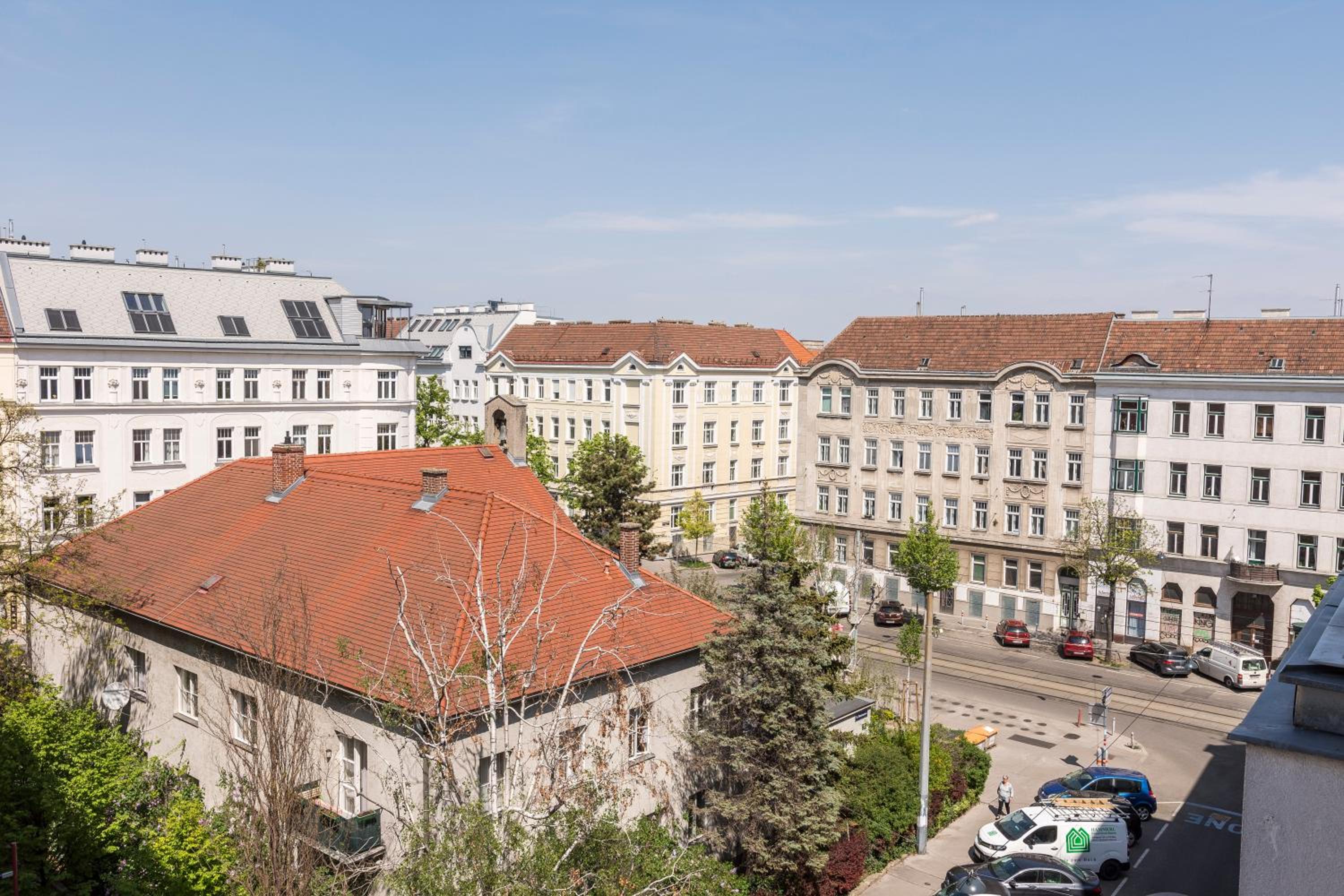 Cube Apartments by Wiener Stadthalle & U3 Metro