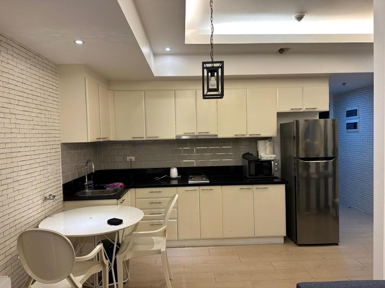 The Pearl - Venice Luxury Residences McKinley