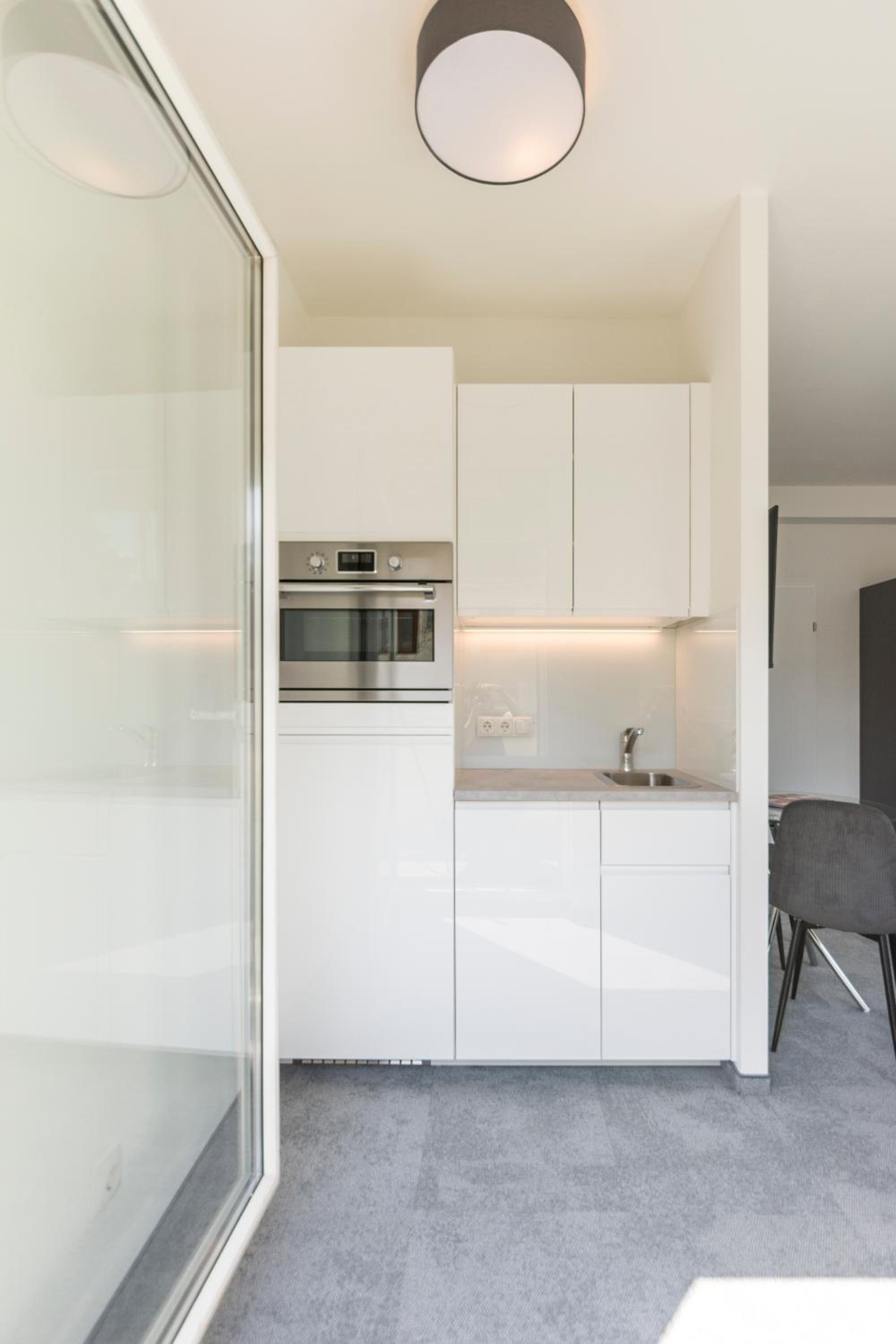 Cube Apartments by Wiener Stadthalle & U3 Metro
