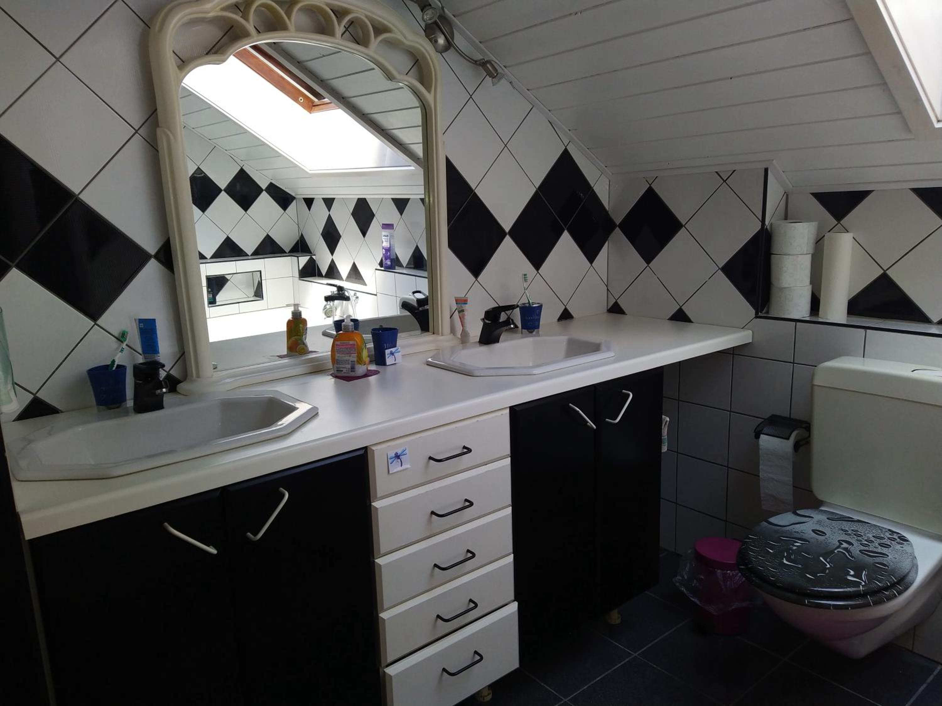 Chez l'Eveline Chambre Libellule