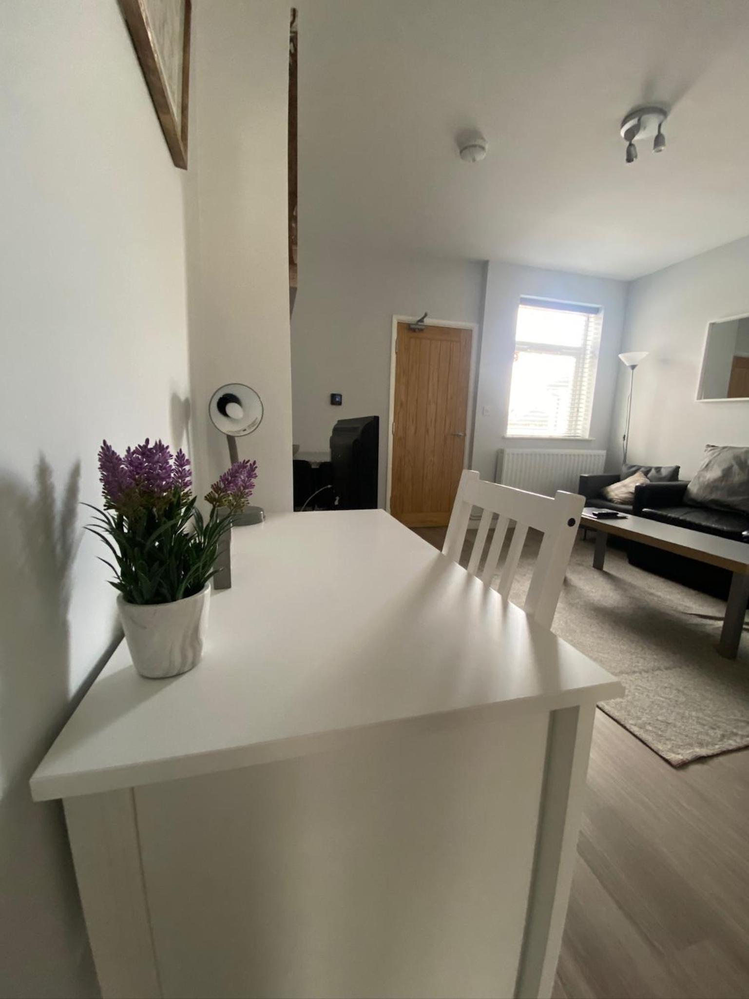 Newmarket Vacations - Eclipse Apartment No 3 - Property Image 18