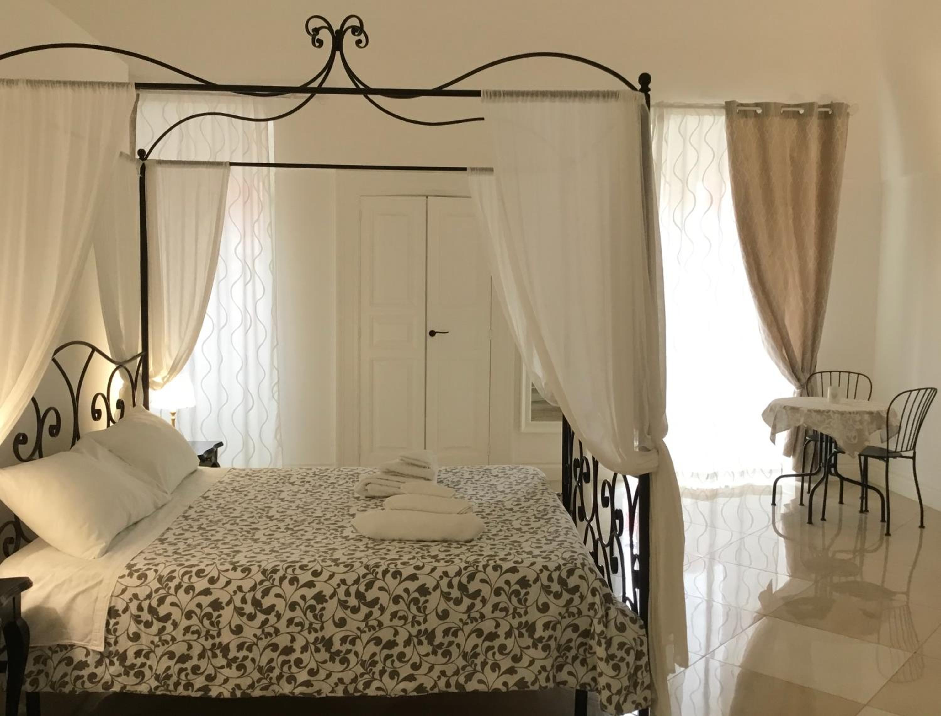BED & BREAKFAST PL PALACE
