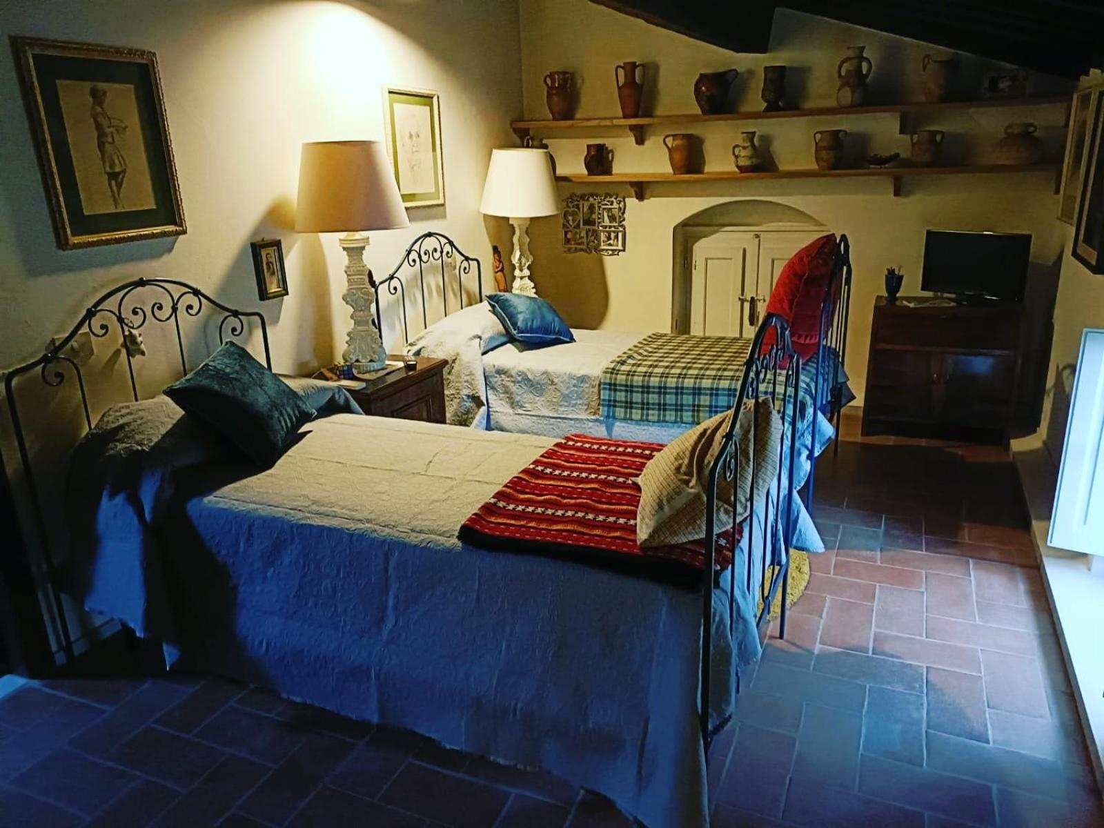 Villa Marinsky Pietrasanta , Lucca view 2