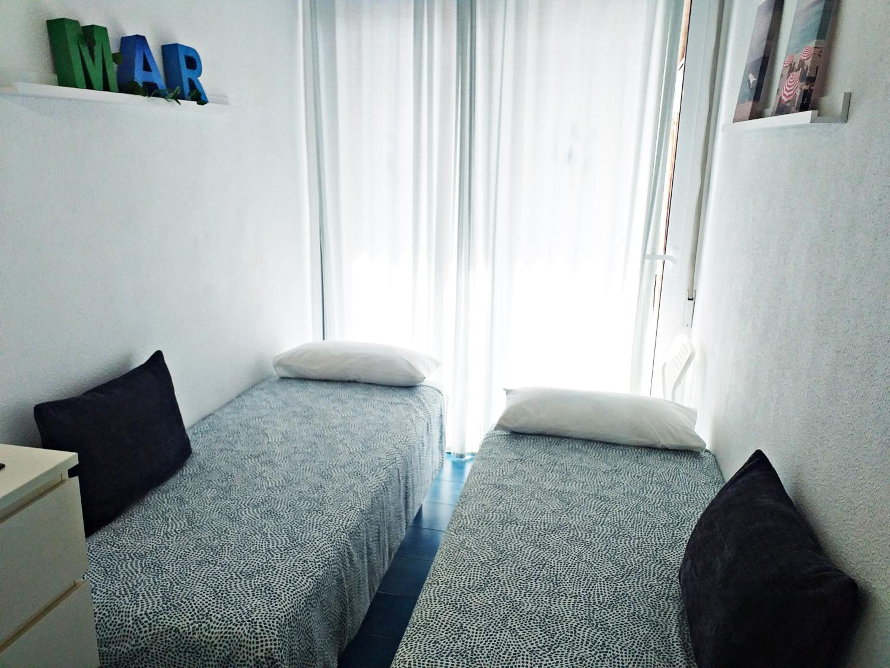 APARTAMENTO con TERRAZA VISTAS AL MAR