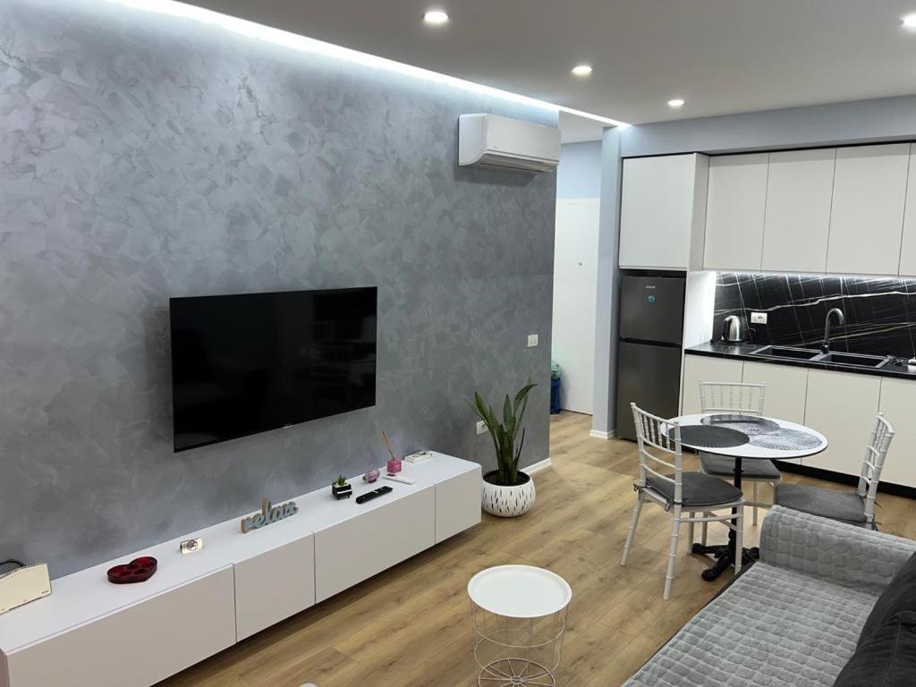 Franci's Apartment no1