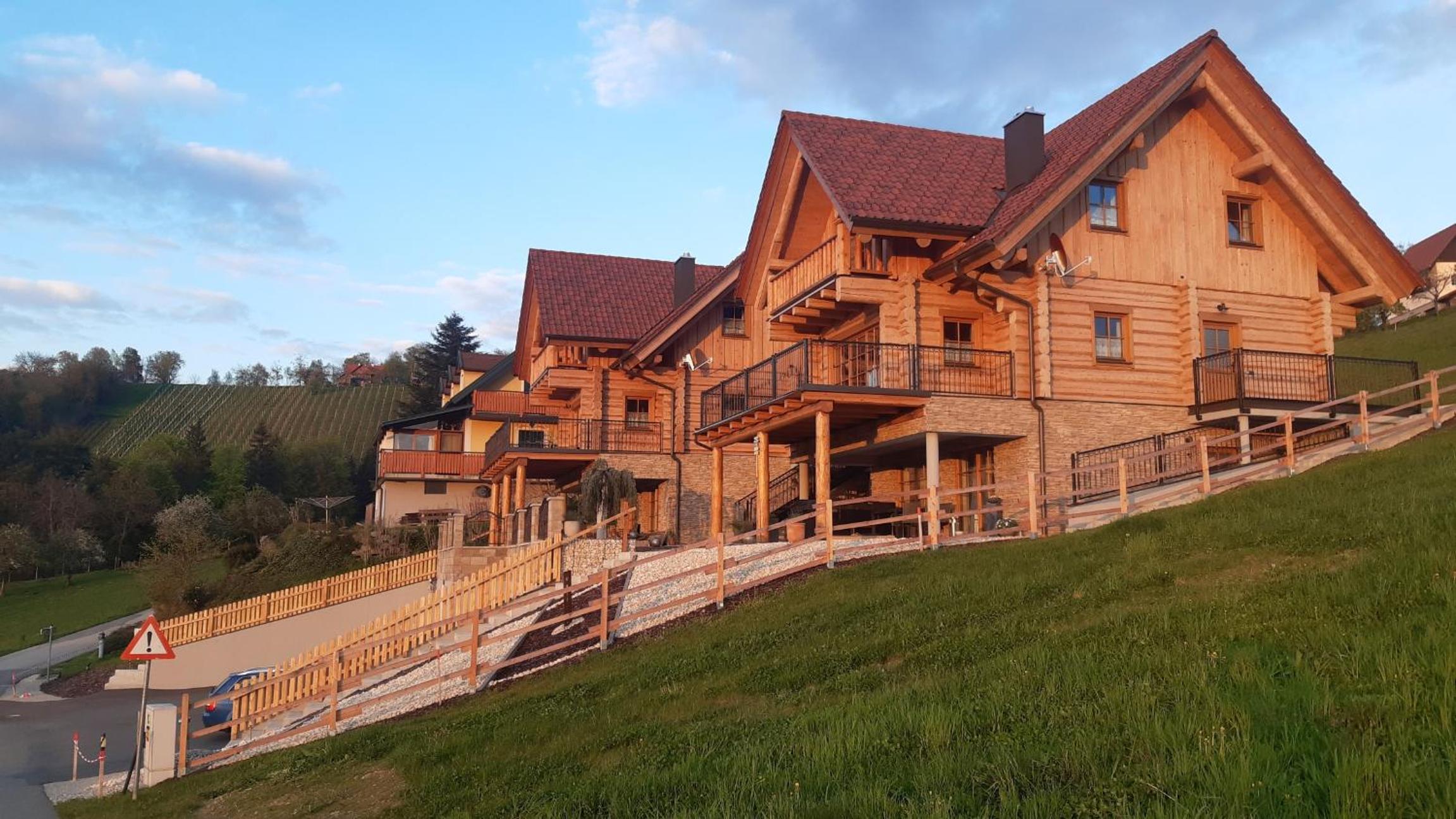 Biochalet Haus 1