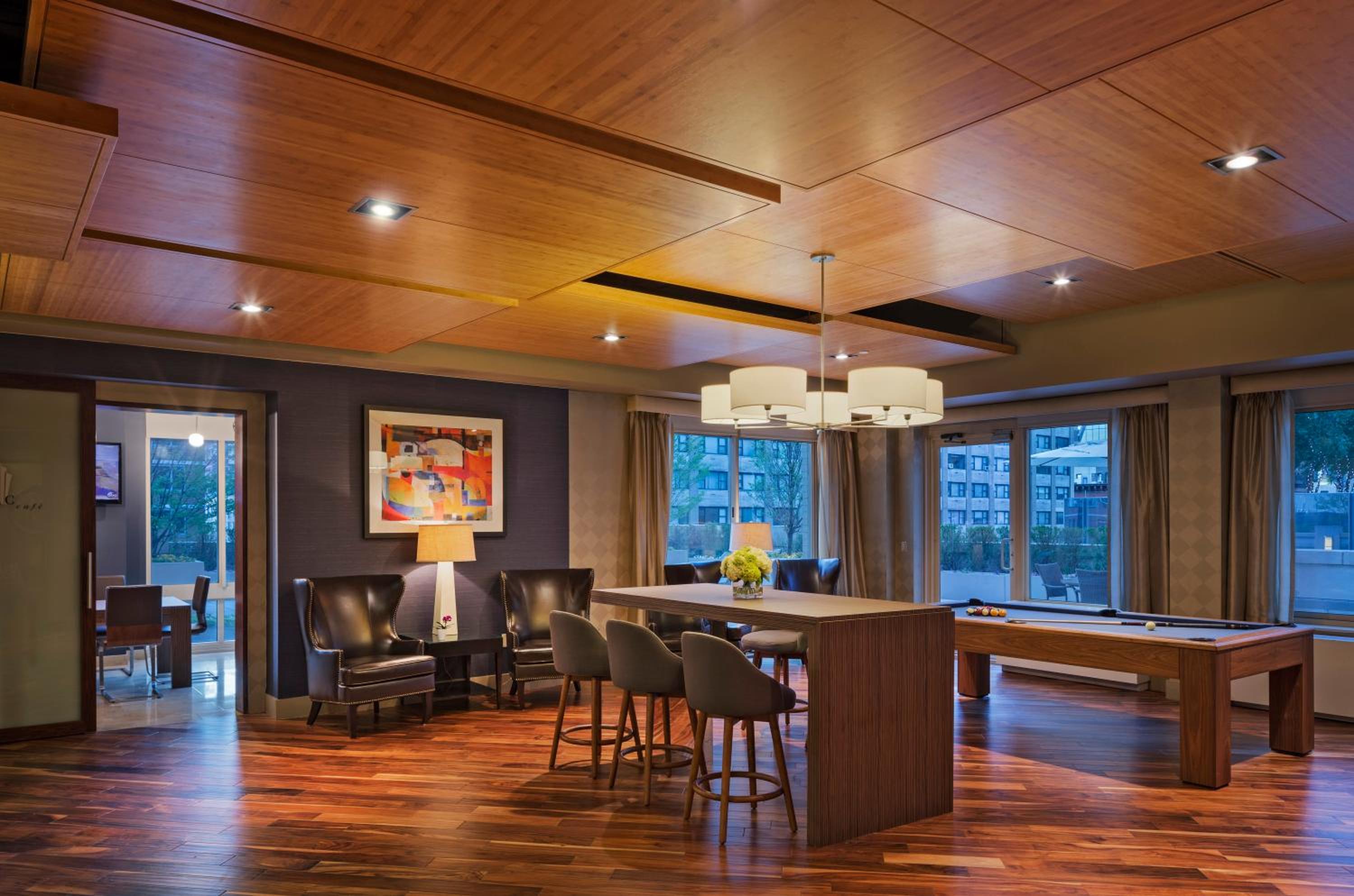 Global Luxury Suites at The Marc
