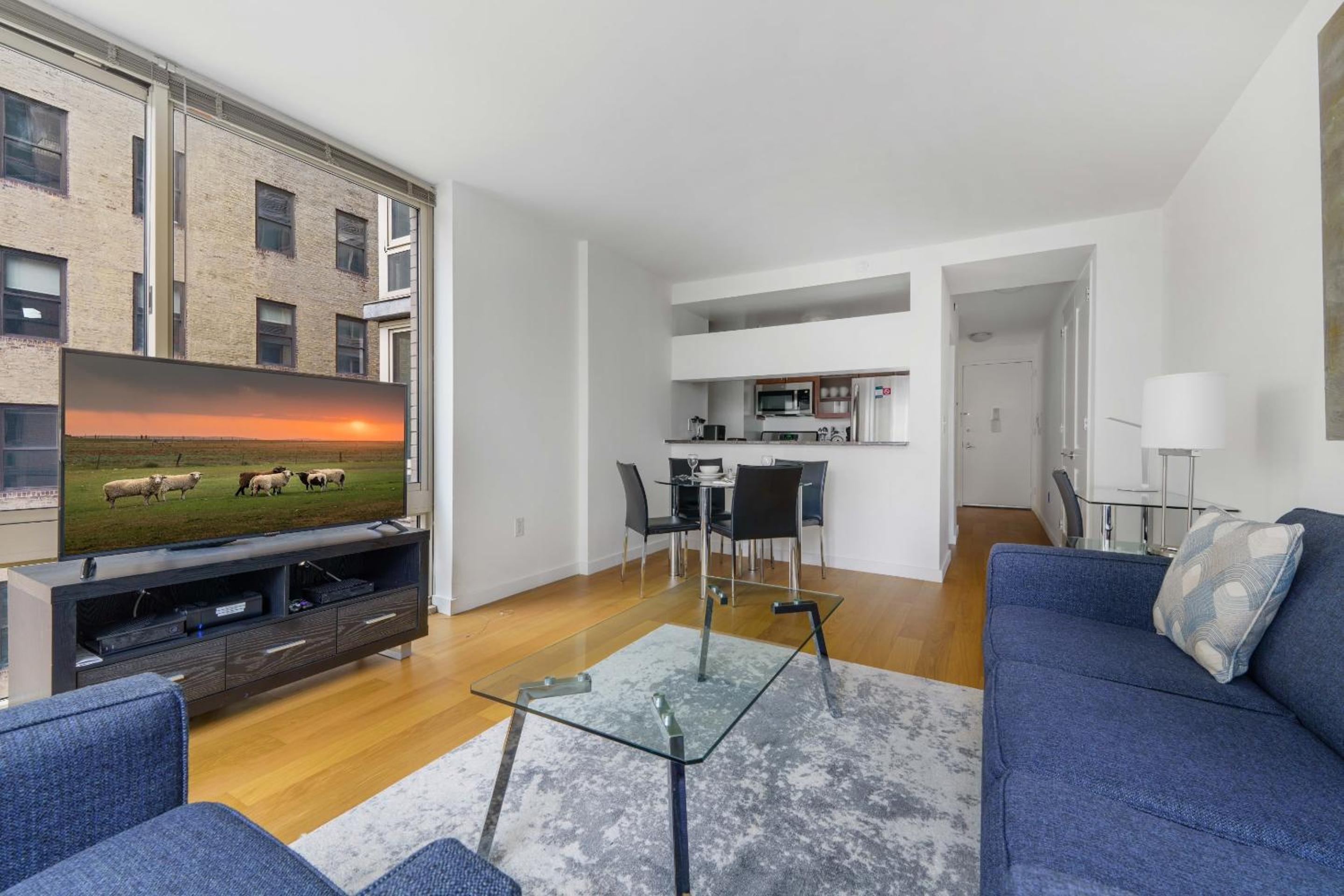 Global Luxury Suites at The Marc