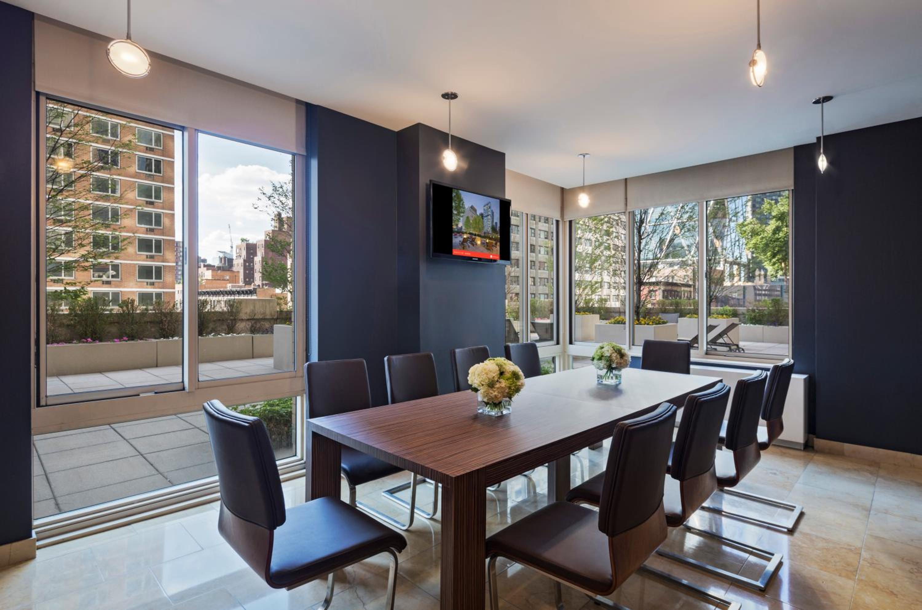 Global Luxury Suites at The Marc