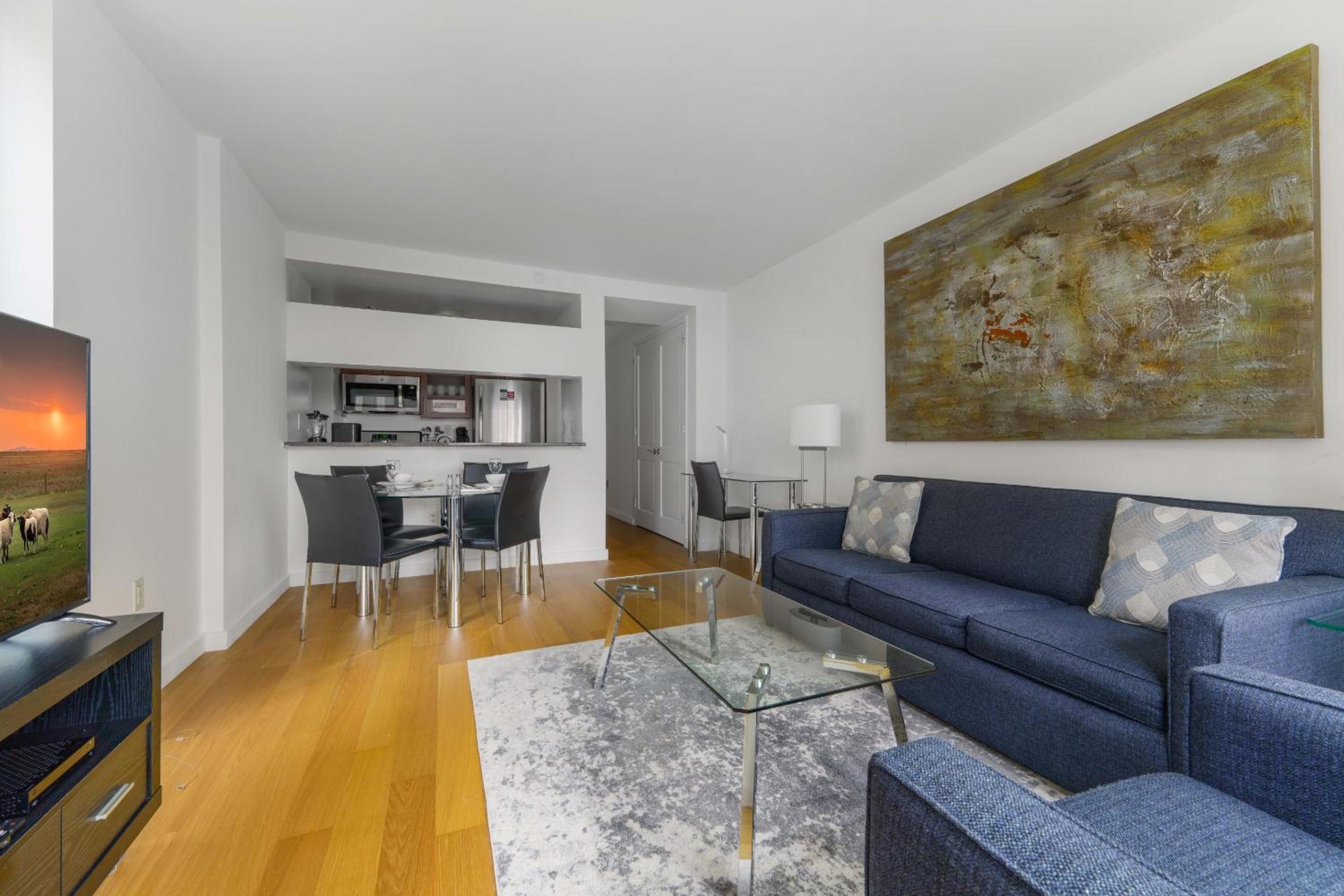 Global Luxury Suites at The Marc