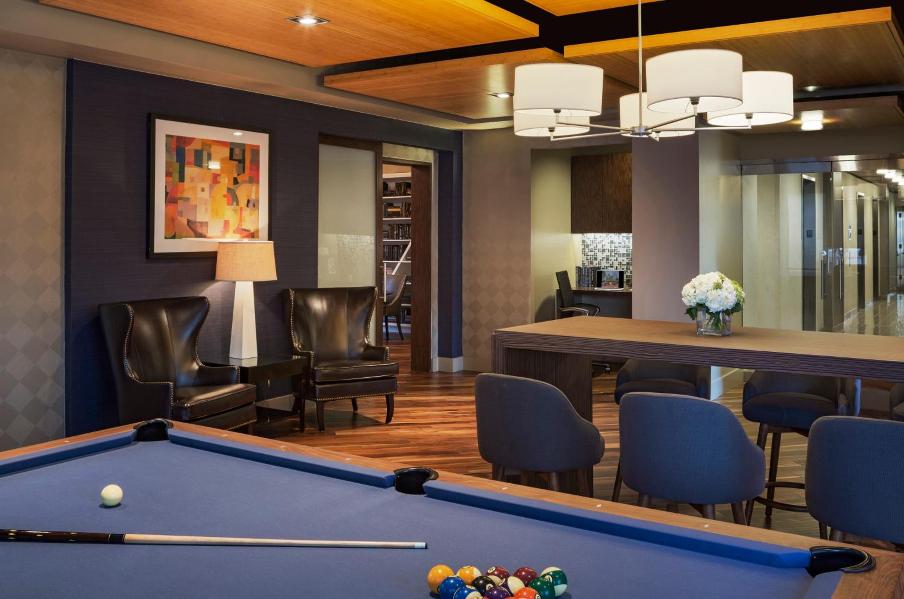 Global Luxury Suites at The Marc