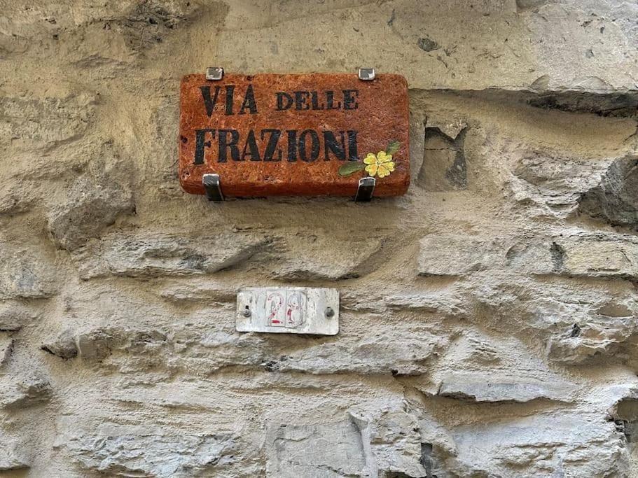 Romantic home stone with amazing view lake of Como and Oleandra view 2