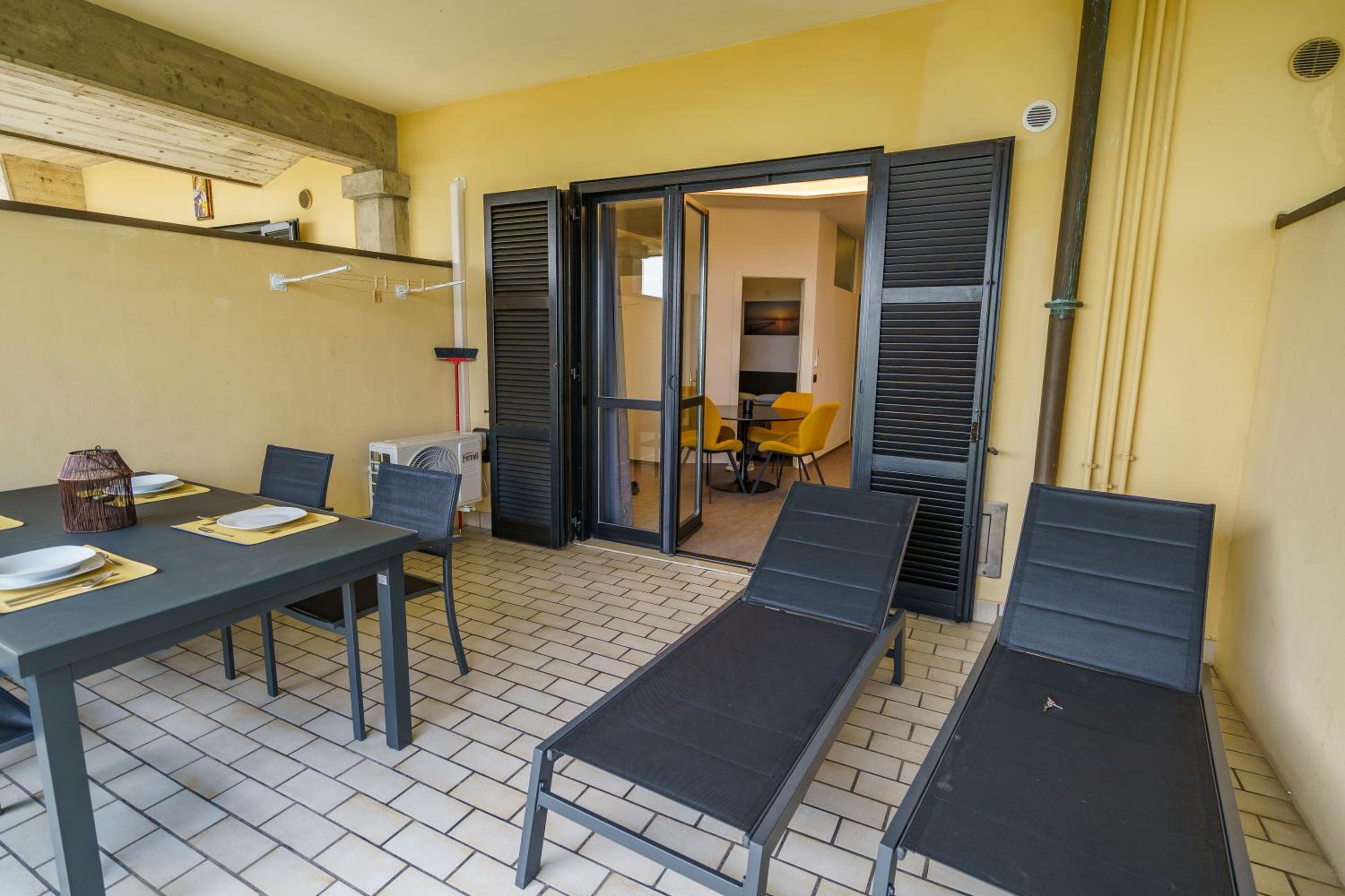 Lakeview Apartment Primea view 4