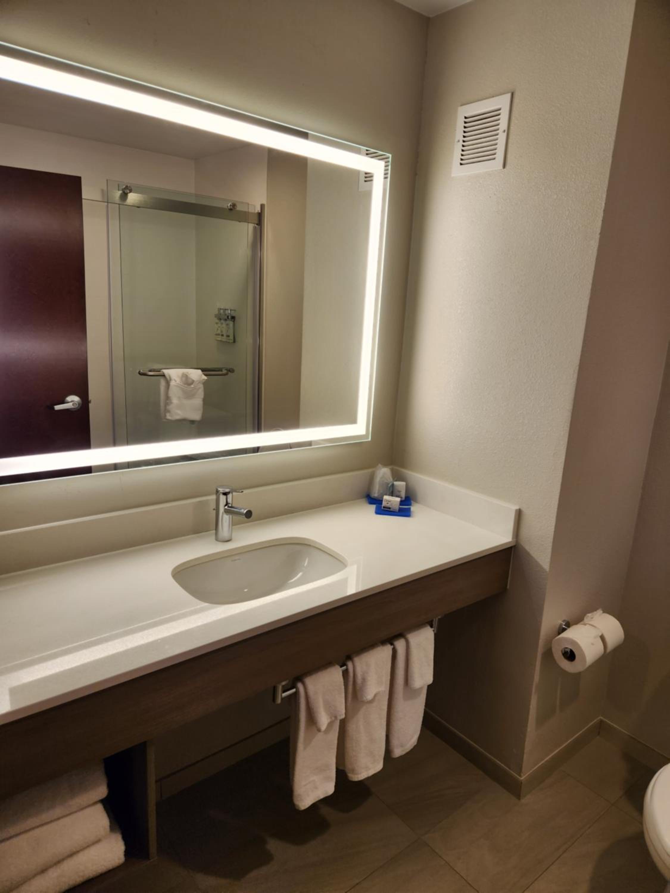 Holiday Inn Express & Suites Perry by IHG, Billede 54