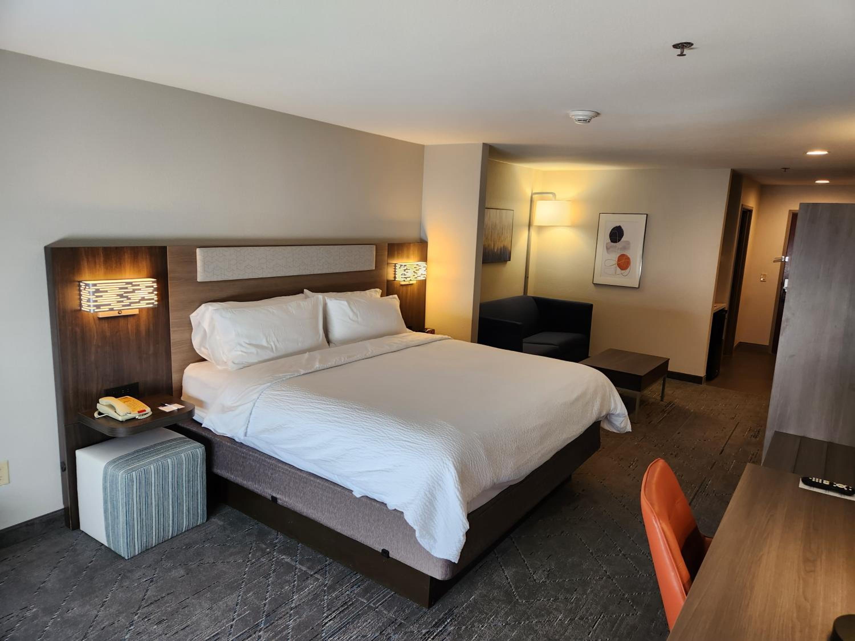 Holiday Inn Express & Suites Perry by IHG, Billede 31