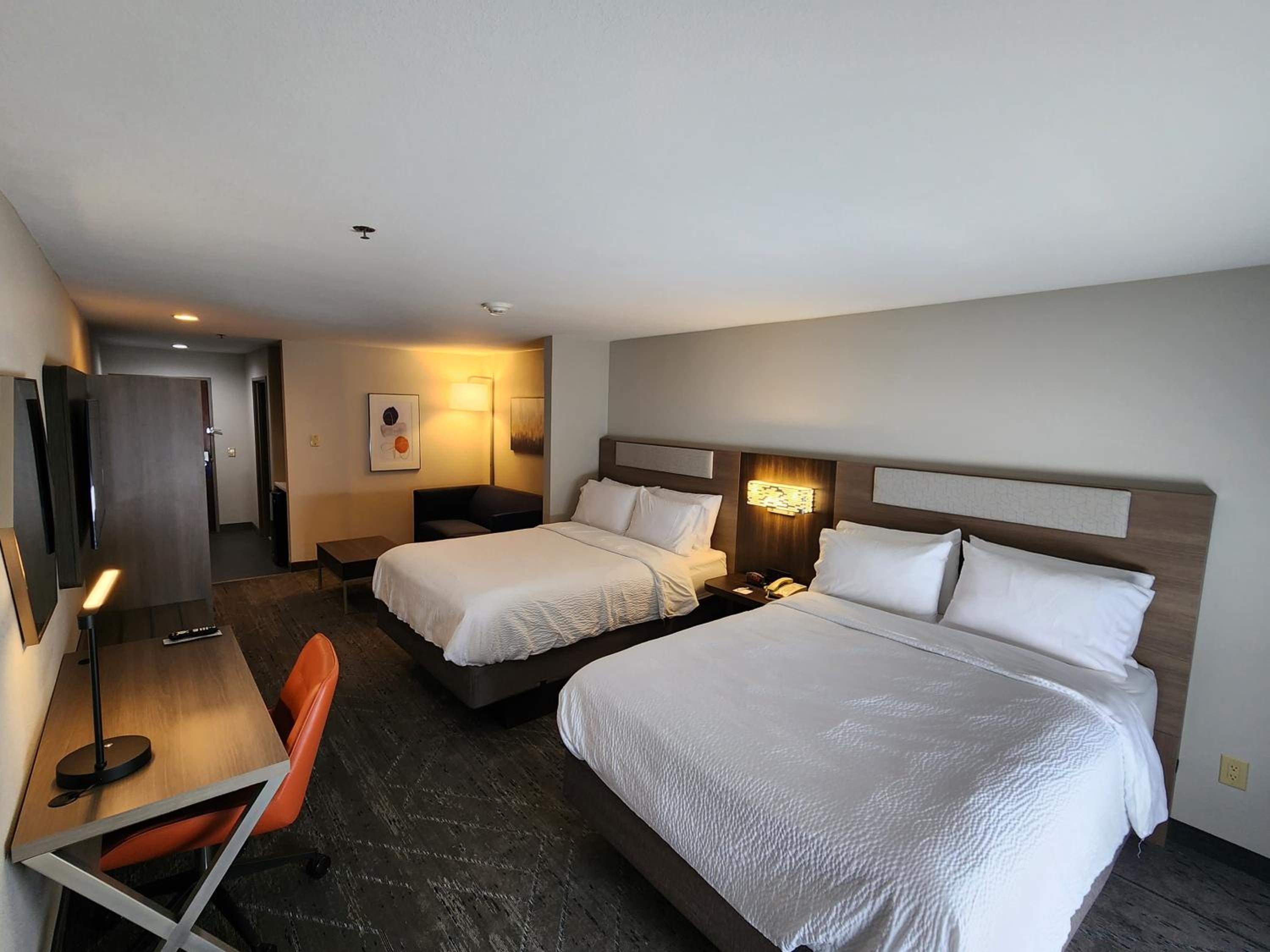Holiday Inn Express & Suites Perry by IHG, Billede 71