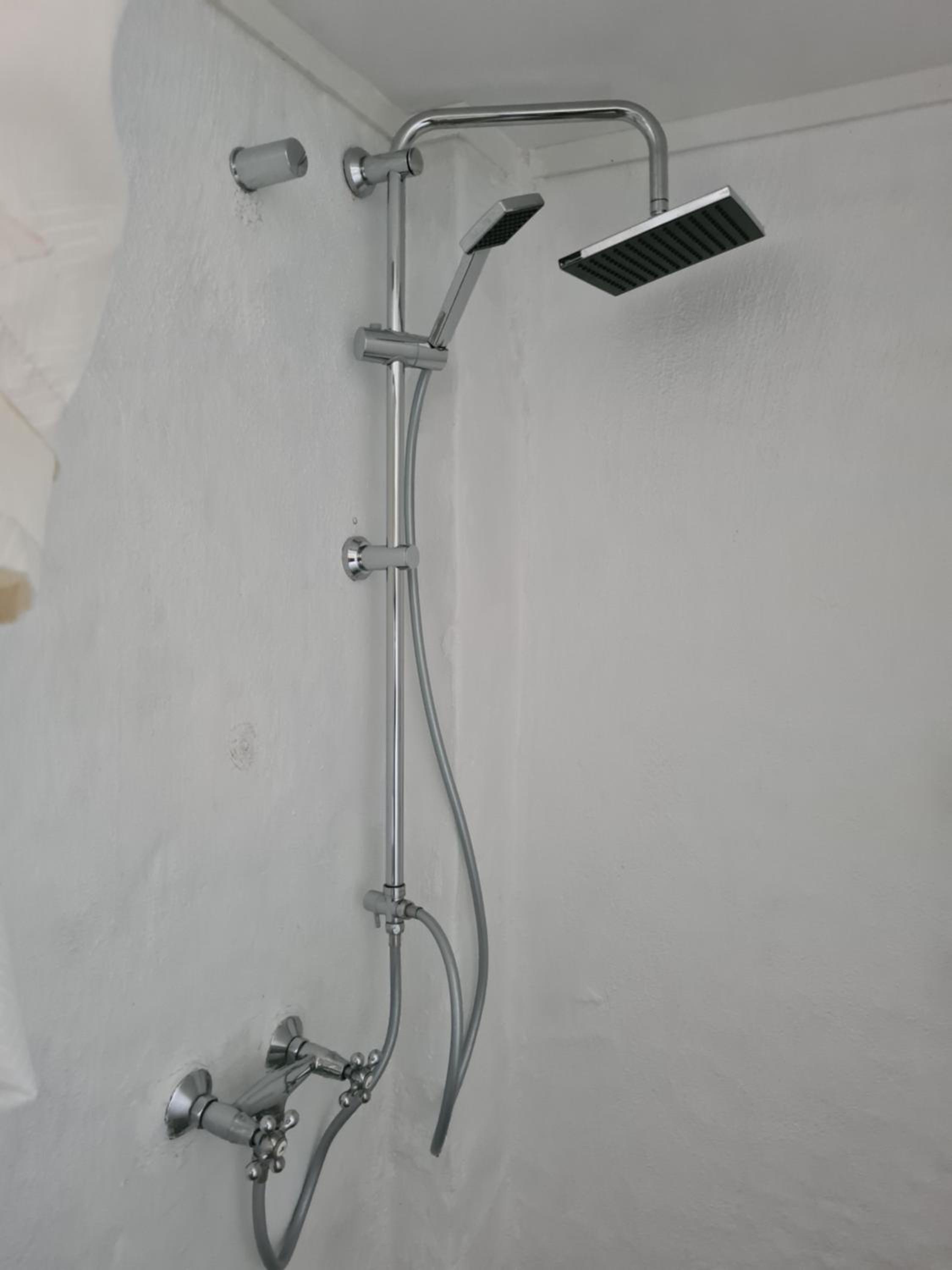 Trandafir Guesthouse