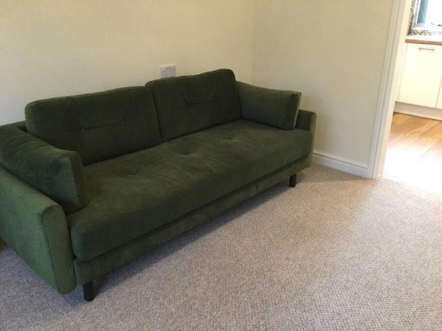 ChurstonBnB, private flat within family home, Bolton