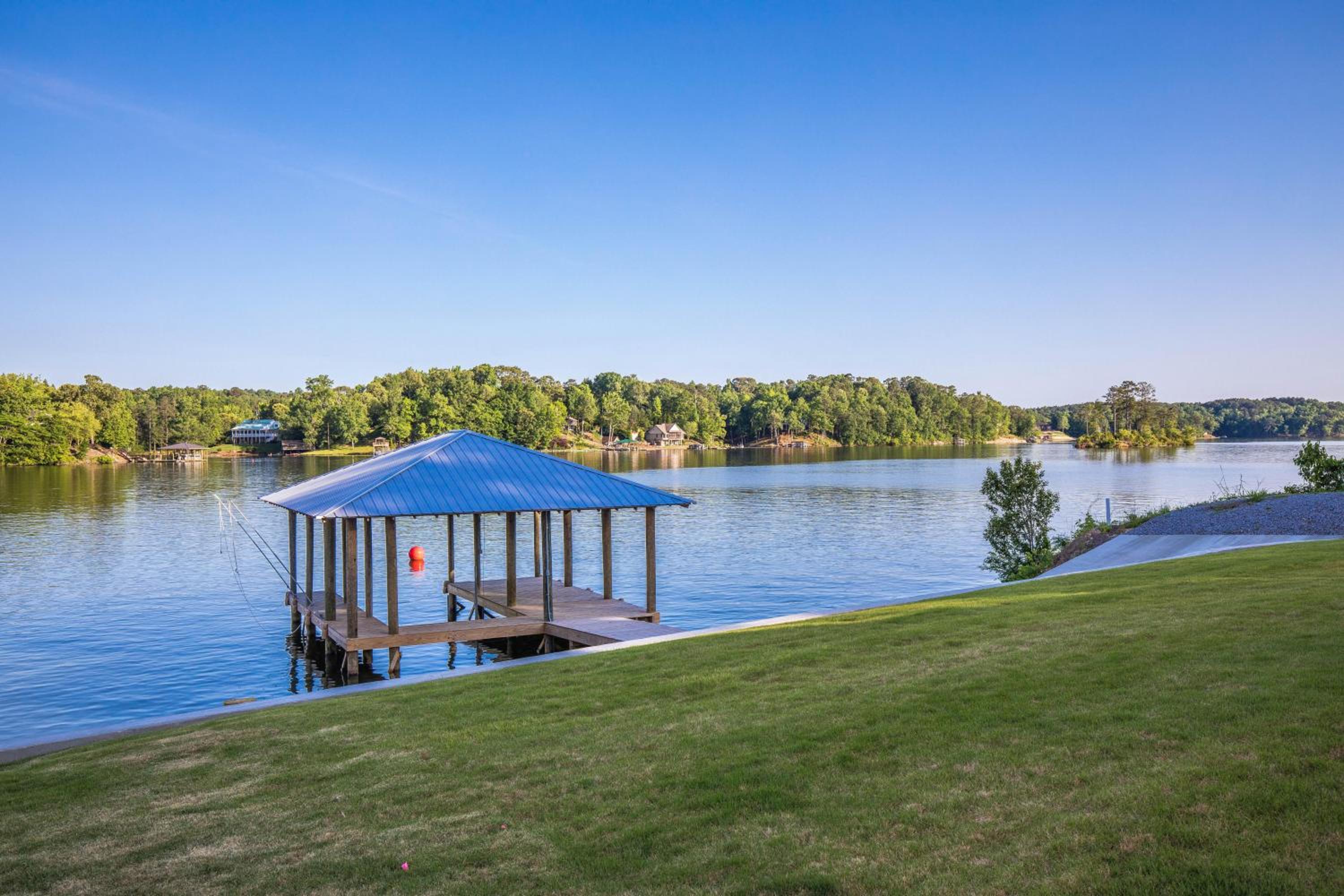 Lake Daze on Lake Martin view 3